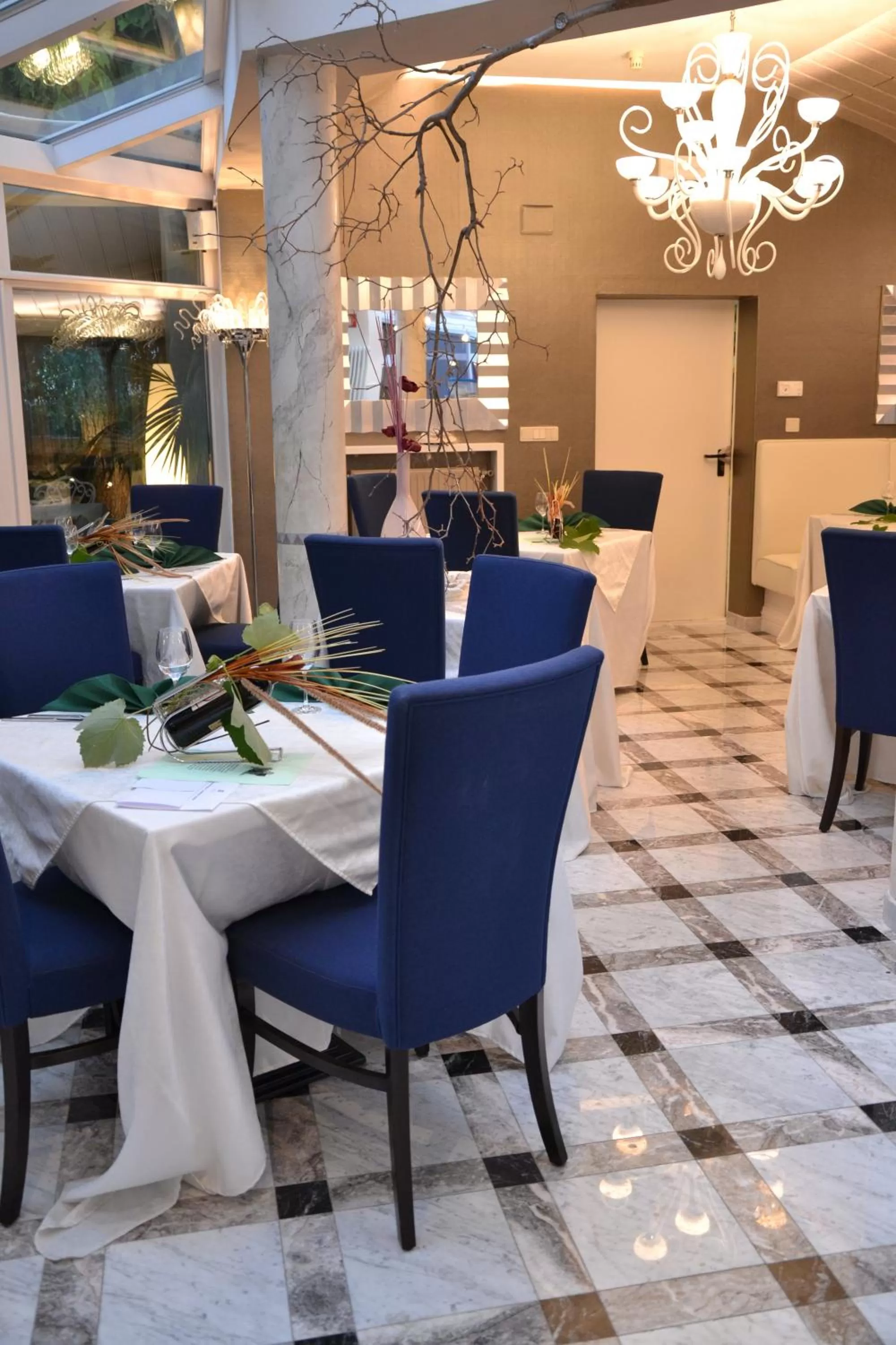 Restaurant/places to eat in Hotel Villa Groff