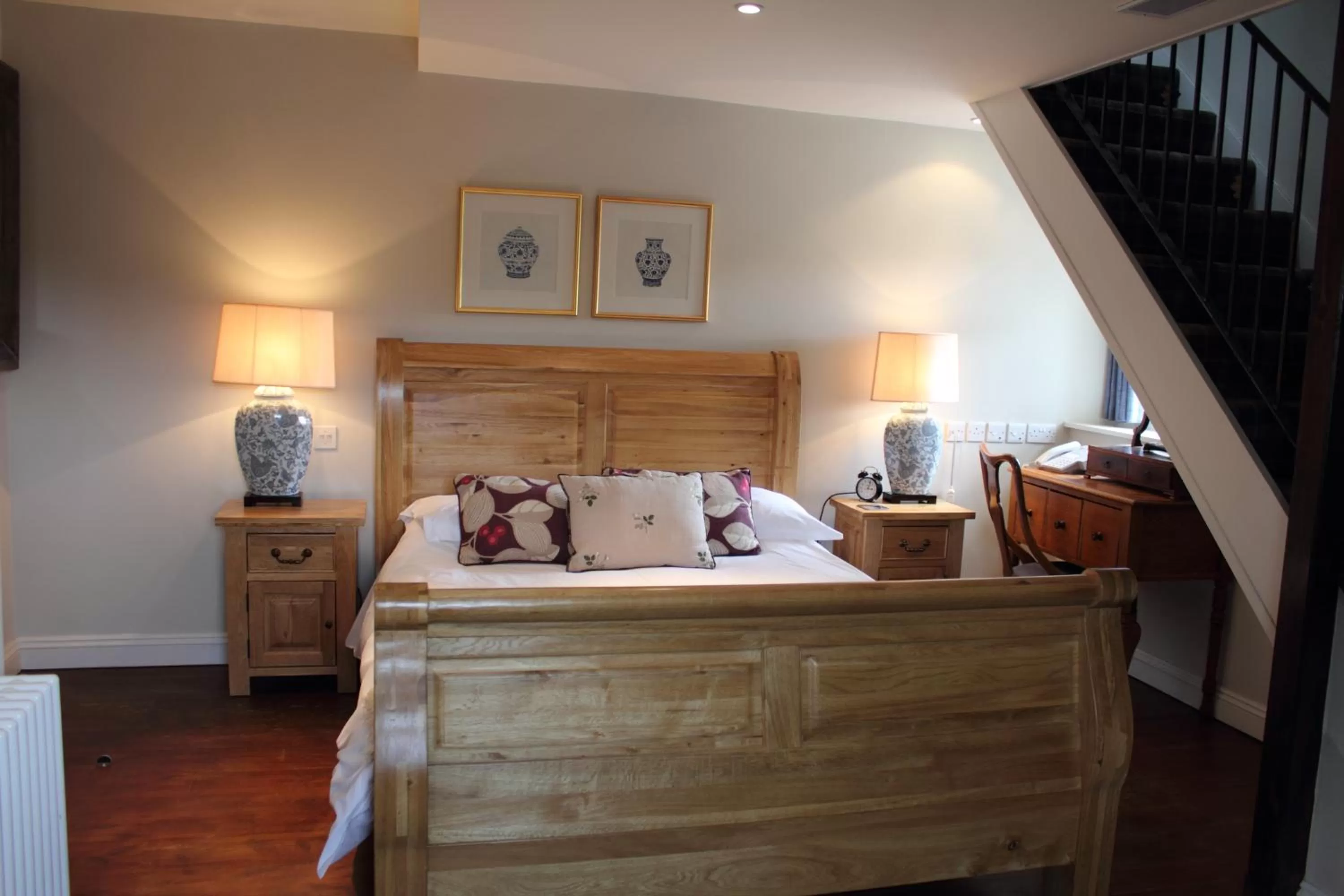 Bedroom, Bed in The Spread Eagle