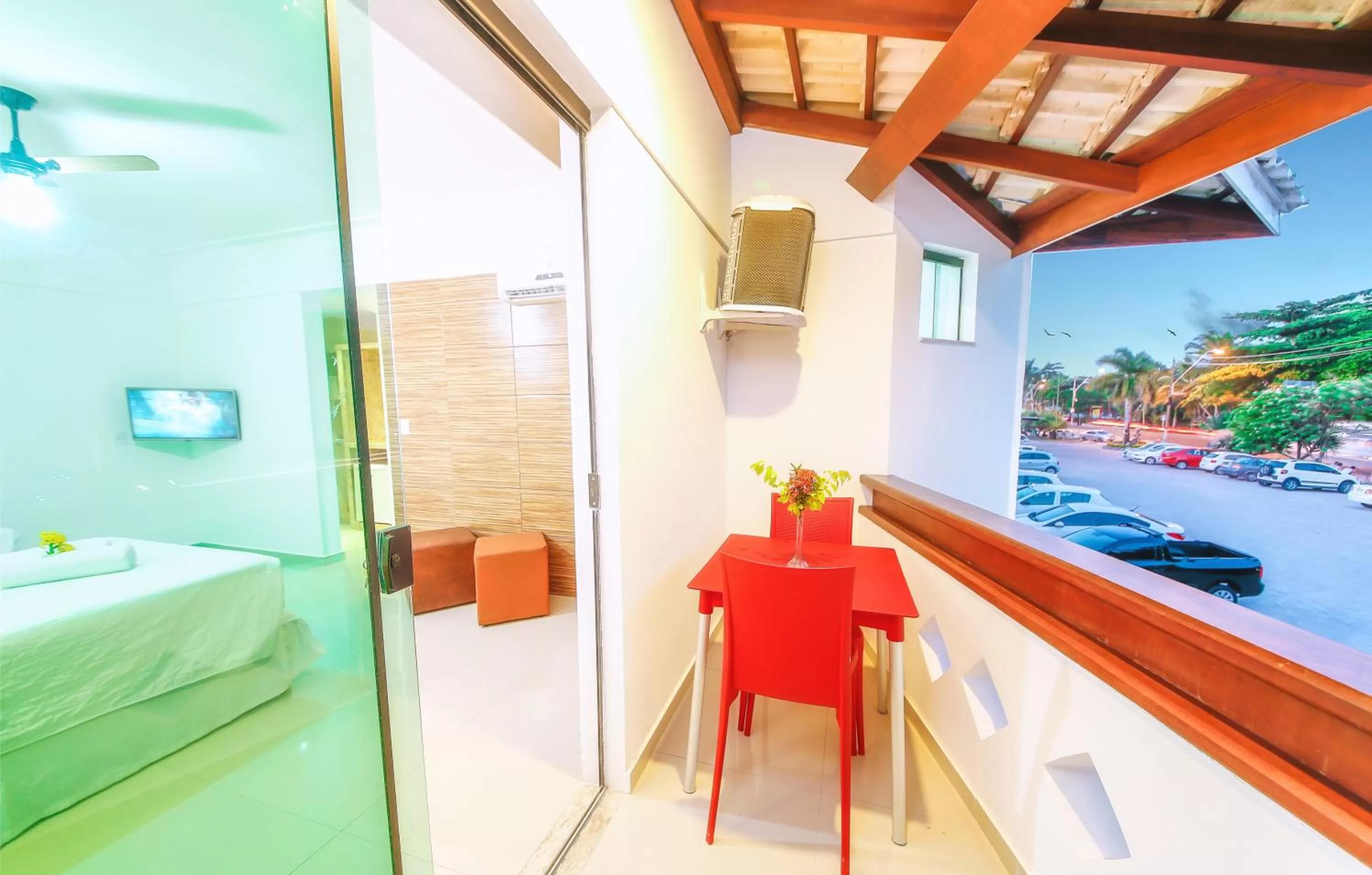 Summer, Bed in Portal Beach - Rede Soberano