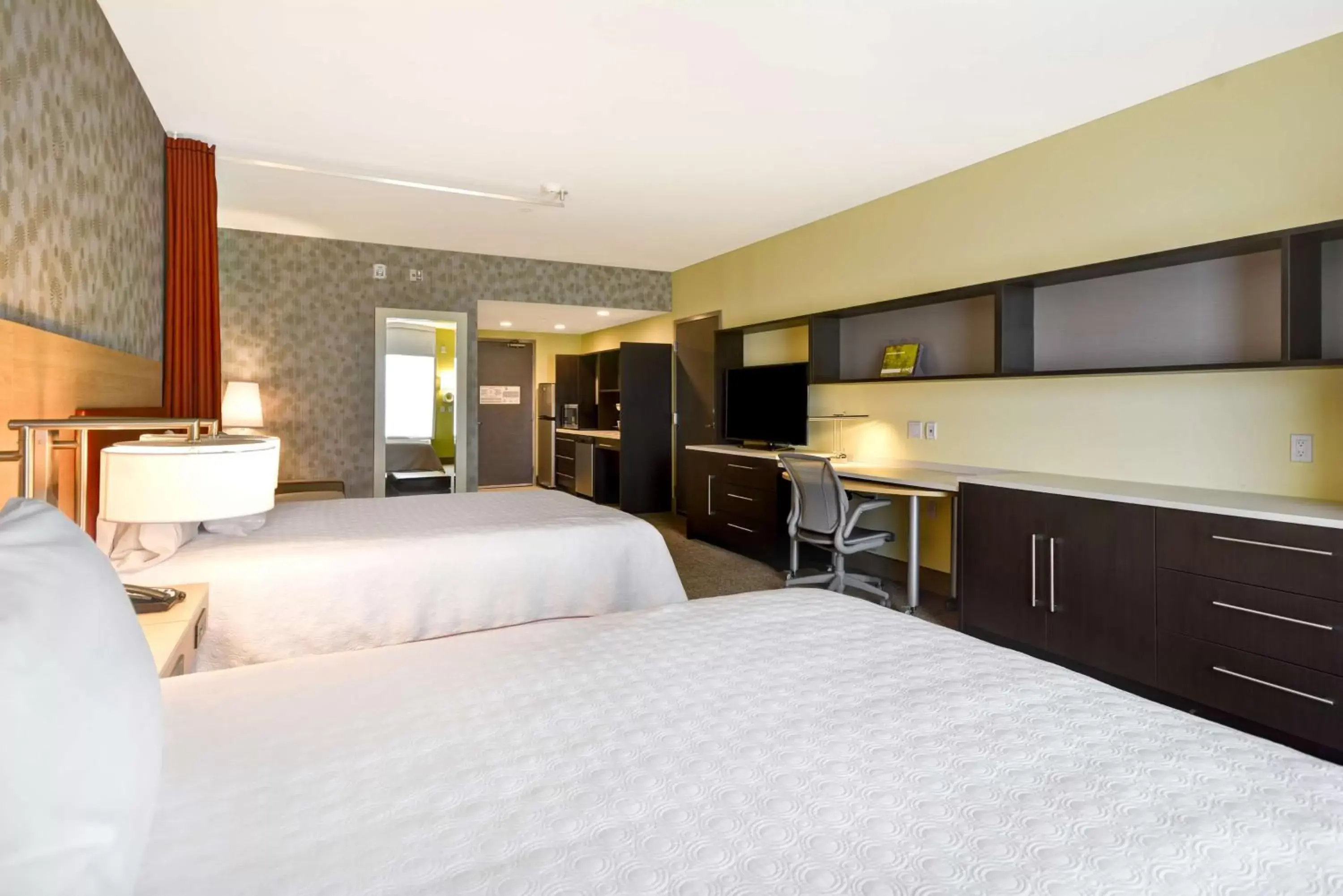 Queen Suite with Two Queen Beds - Mobility/Hearing Accessible - Non-Smoking in Home2 Suites By Hilton Hanford Lemoore Queen Suite with Two Queen Beds - Mobility/Hearing Accessible - Non-Smoking in Home2 Suites By Hilton Hanford Lemoore
