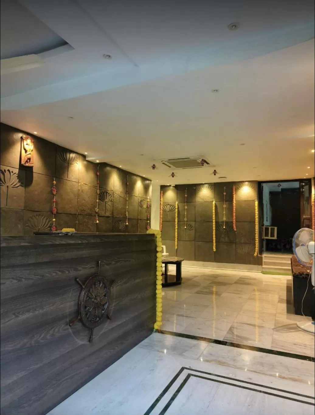 Property building in Hotel Rani Palace at Lake Fatehsagar