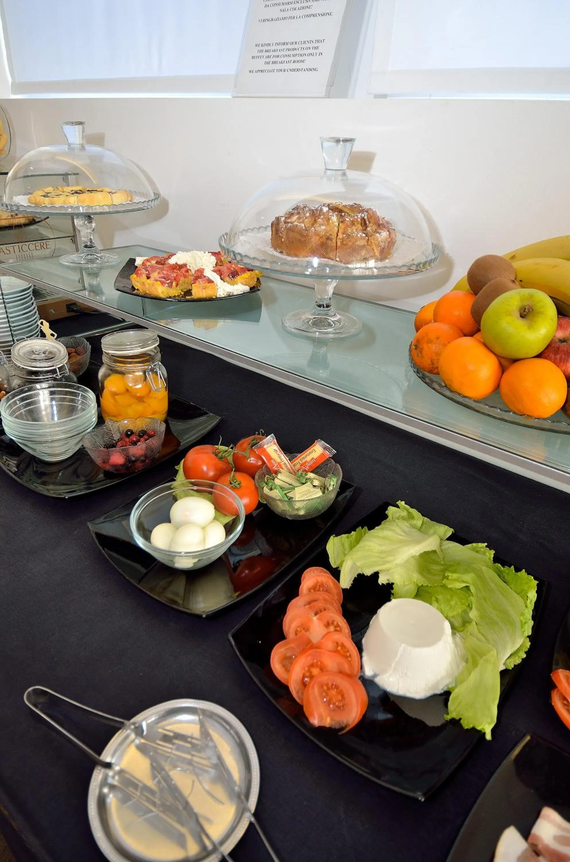 Buffet breakfast in Hotel Nuova Mestre