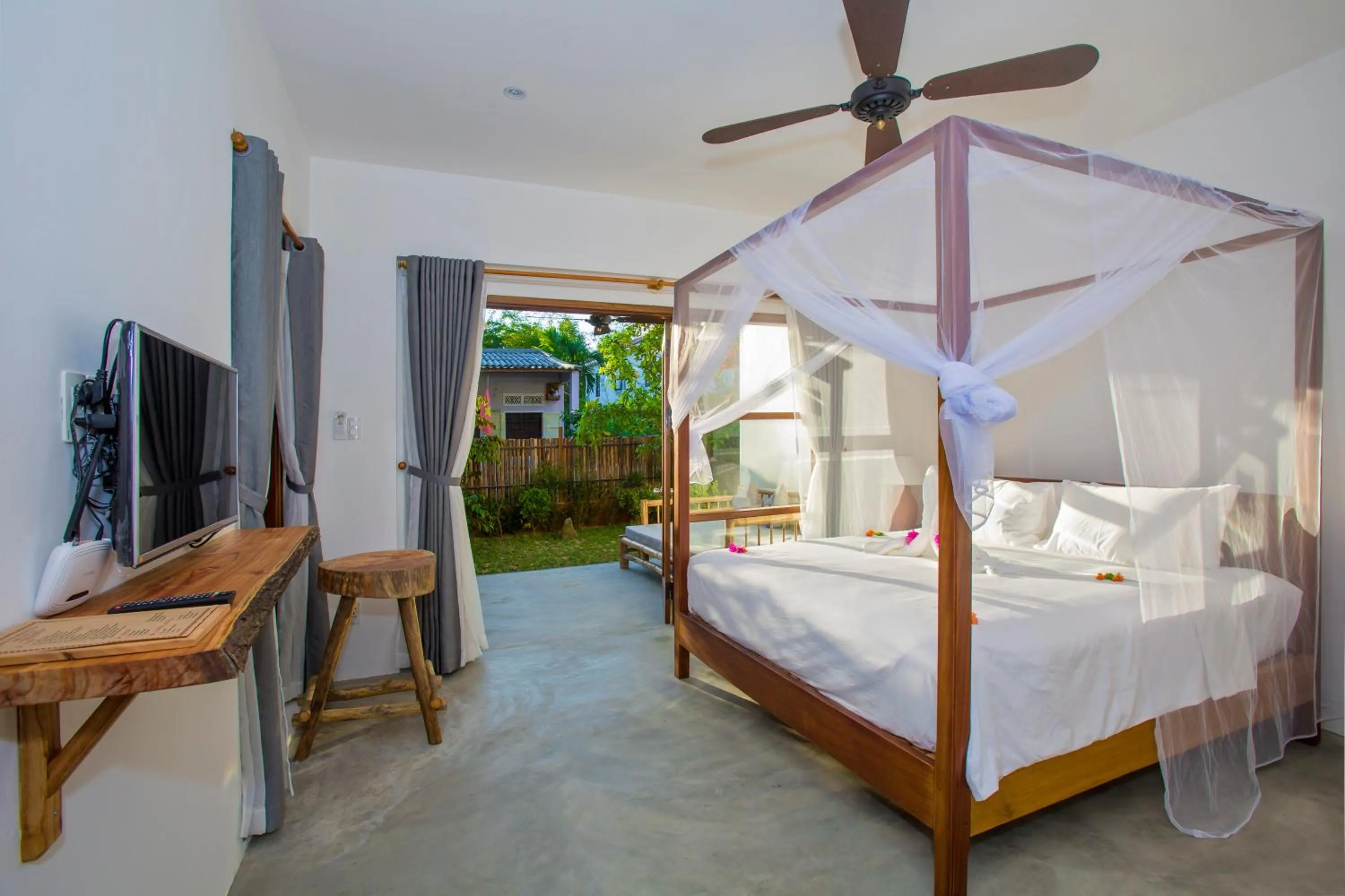 Photo of the whole room, Bed in Vina Beach Pool Villas