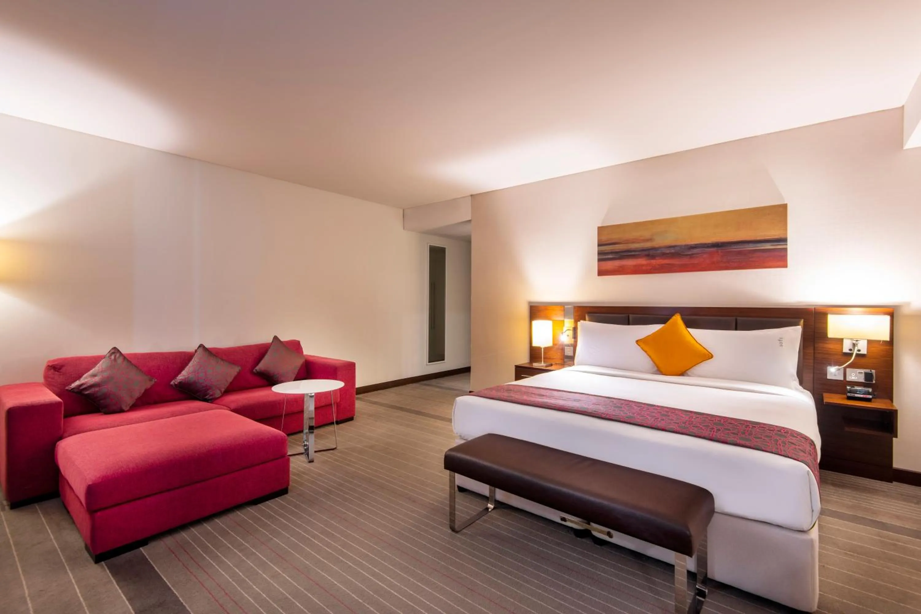 Photo of the whole room, Bed in Holiday Inn Muscat AlSeeb by IHG