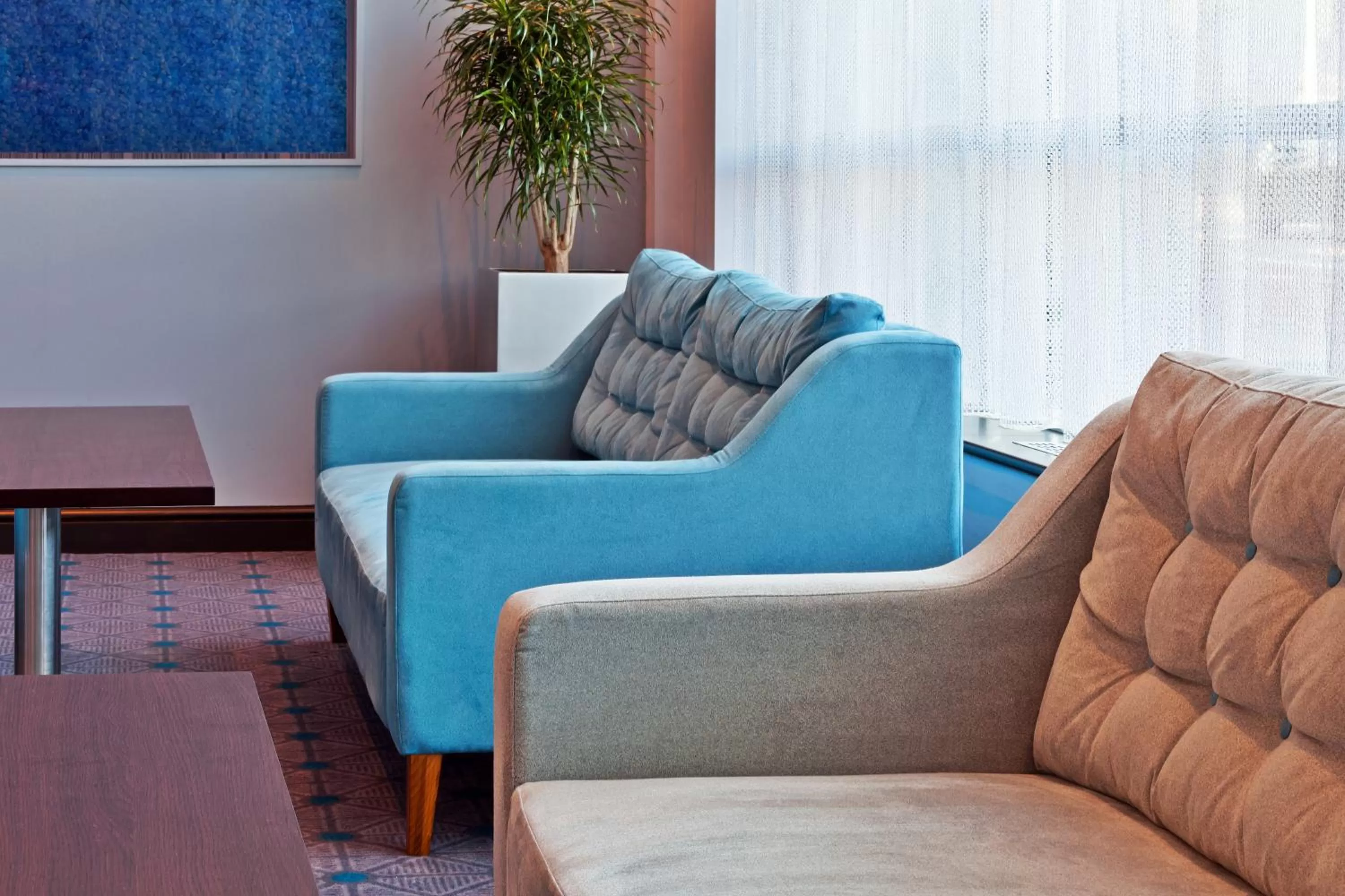 Lounge or bar in Leonardo Hotel Plymouth