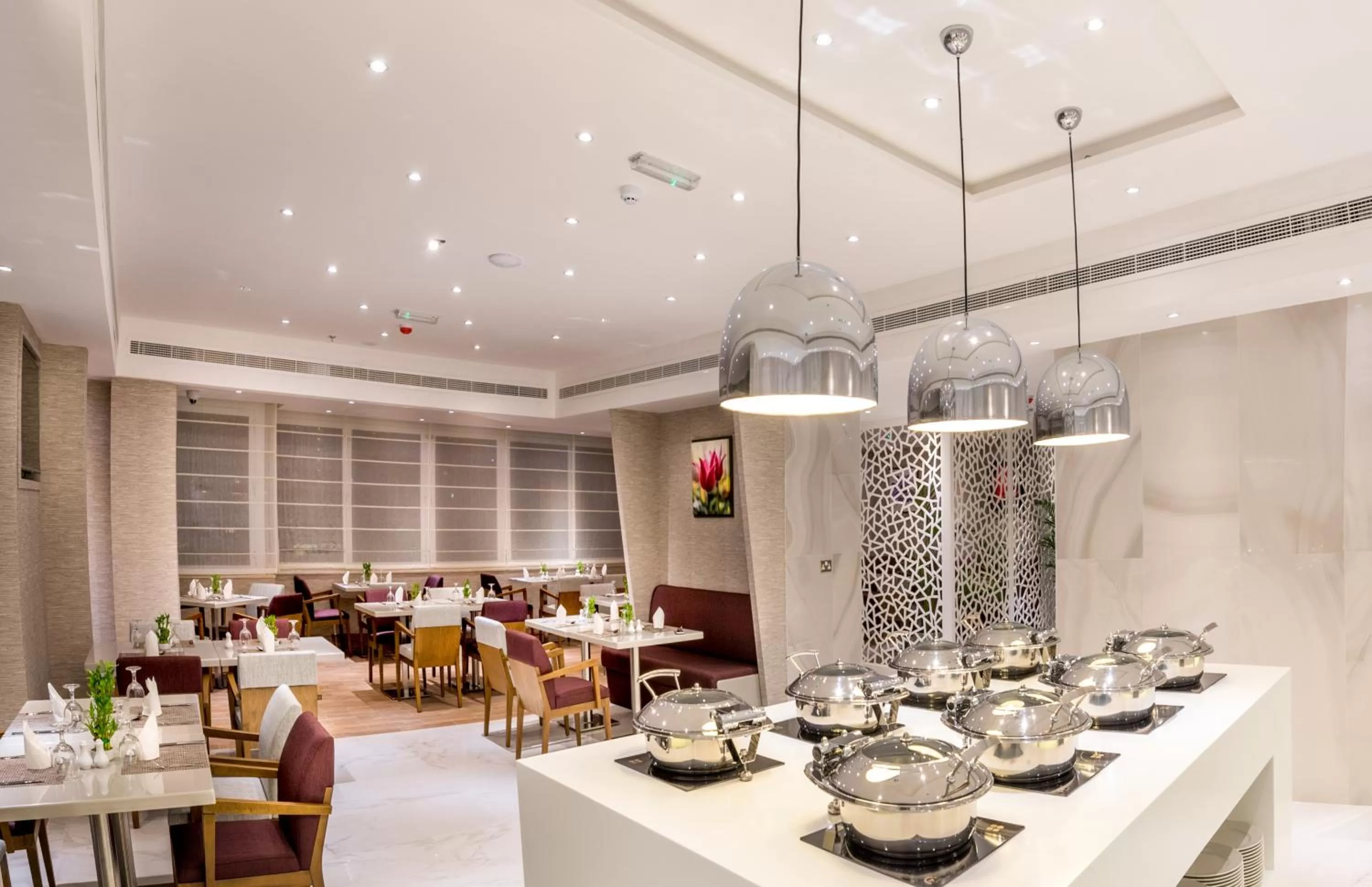 Restaurant/places to eat in Hawthorn Suites by Wyndham Abu Dhabi City Center