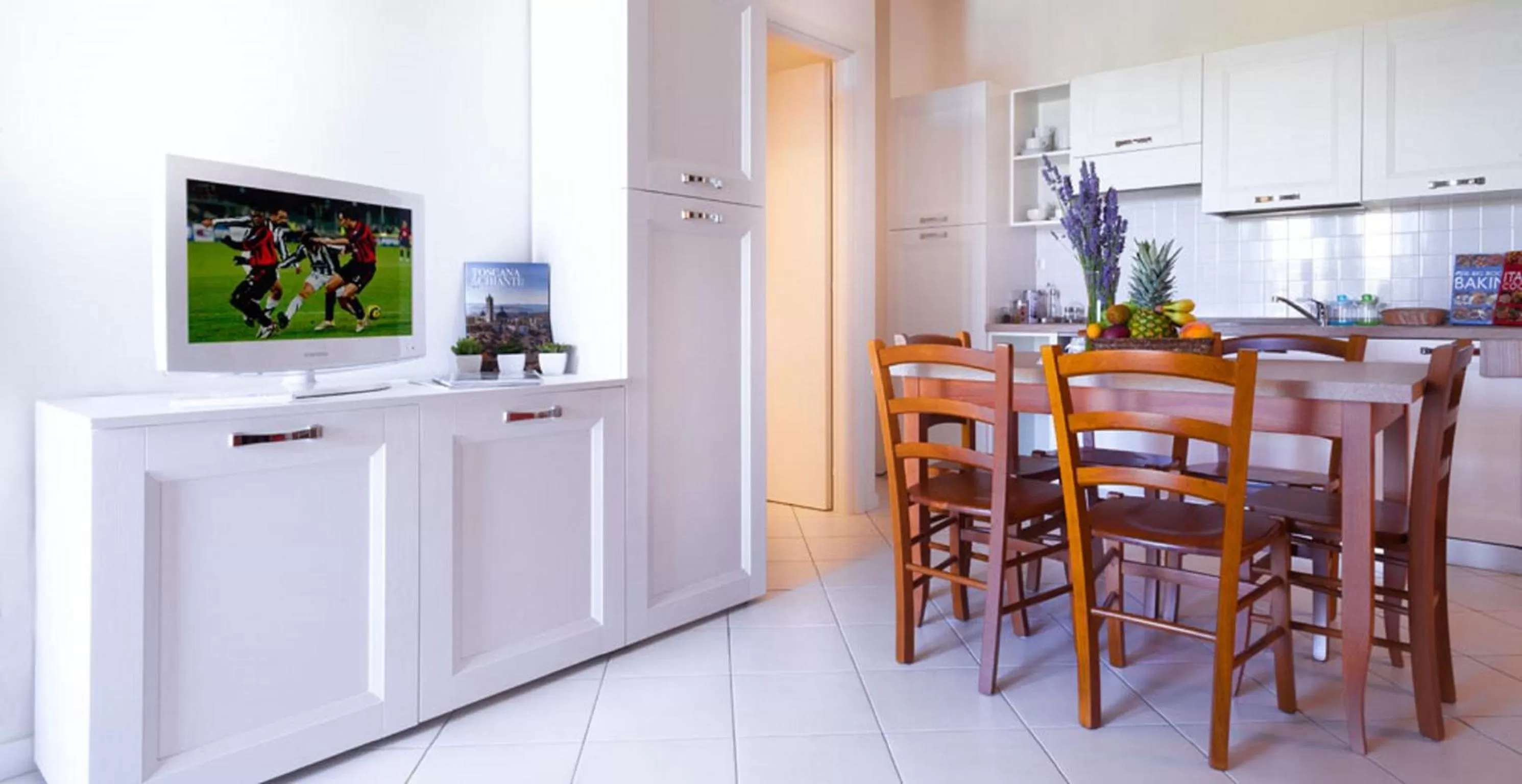 Kitchen or kitchenette in Chianti Village Morrocco