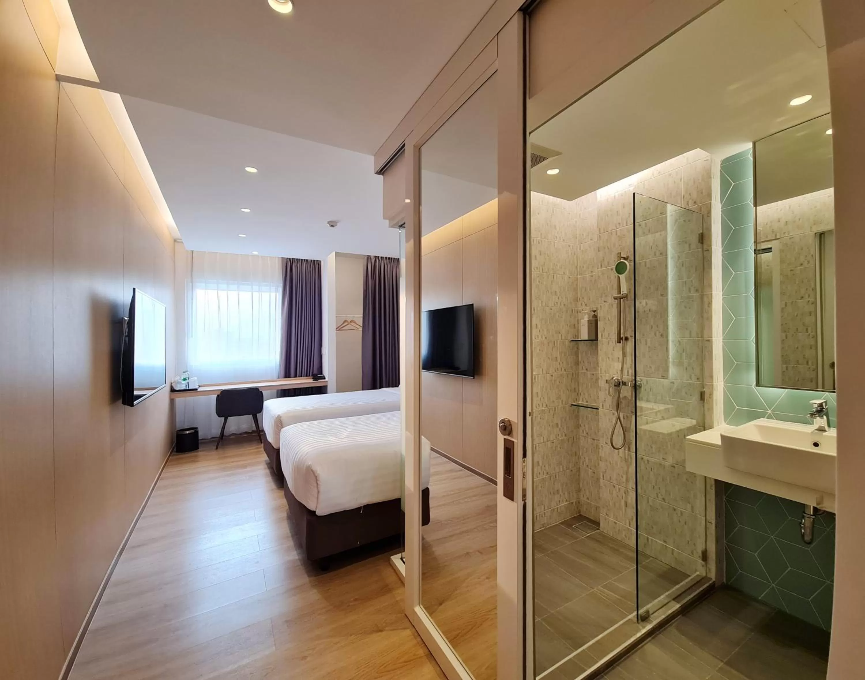 Bathroom, Bed in Mintel Huamark