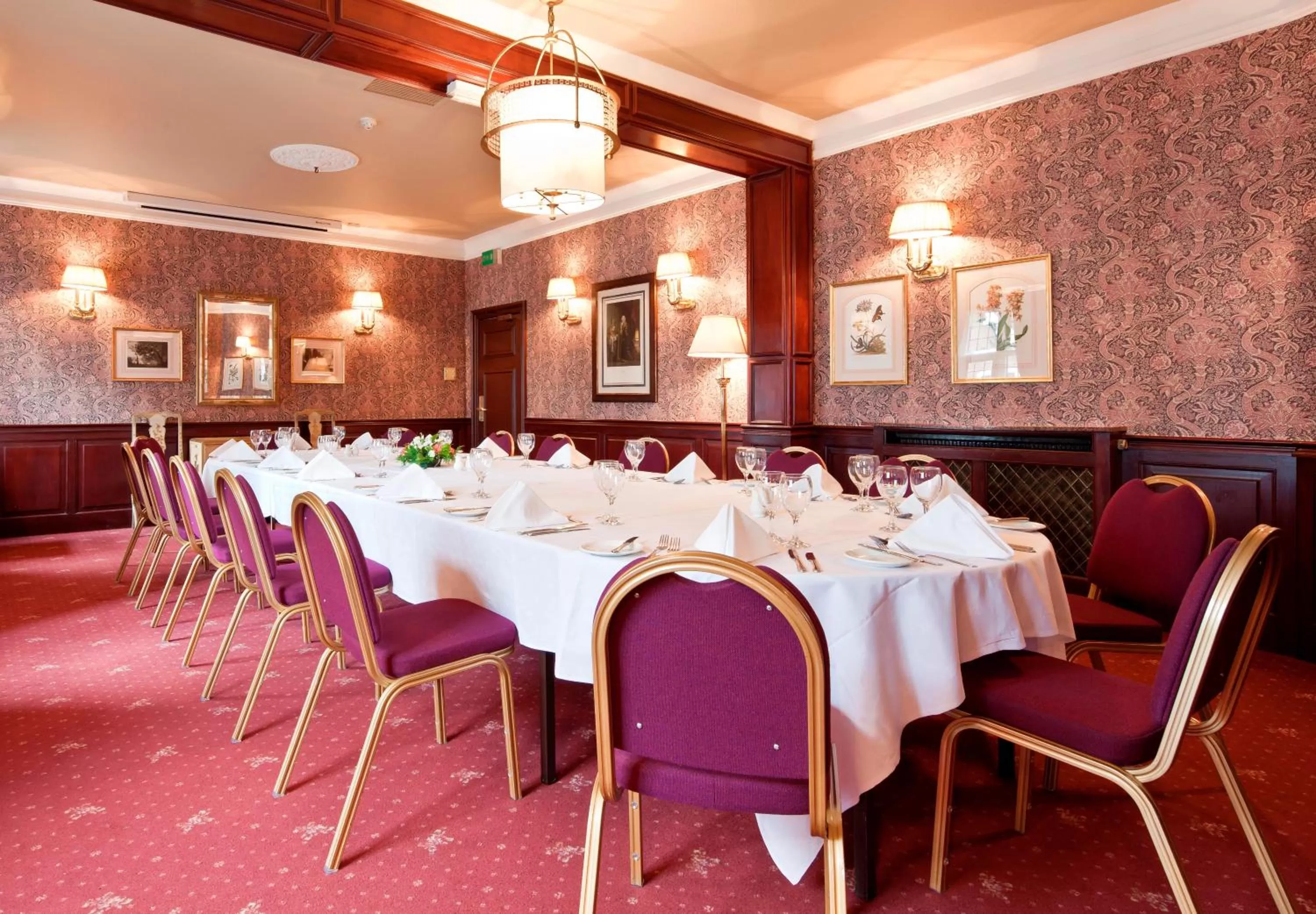 Banquet/Function facilities in Best Western Plough and Harrow Hotel