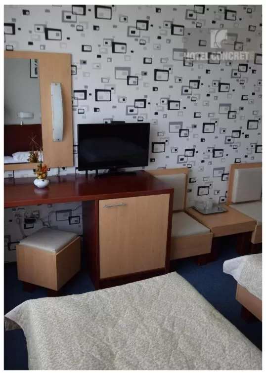 TV and multimedia, Bed in Hotel Concrete