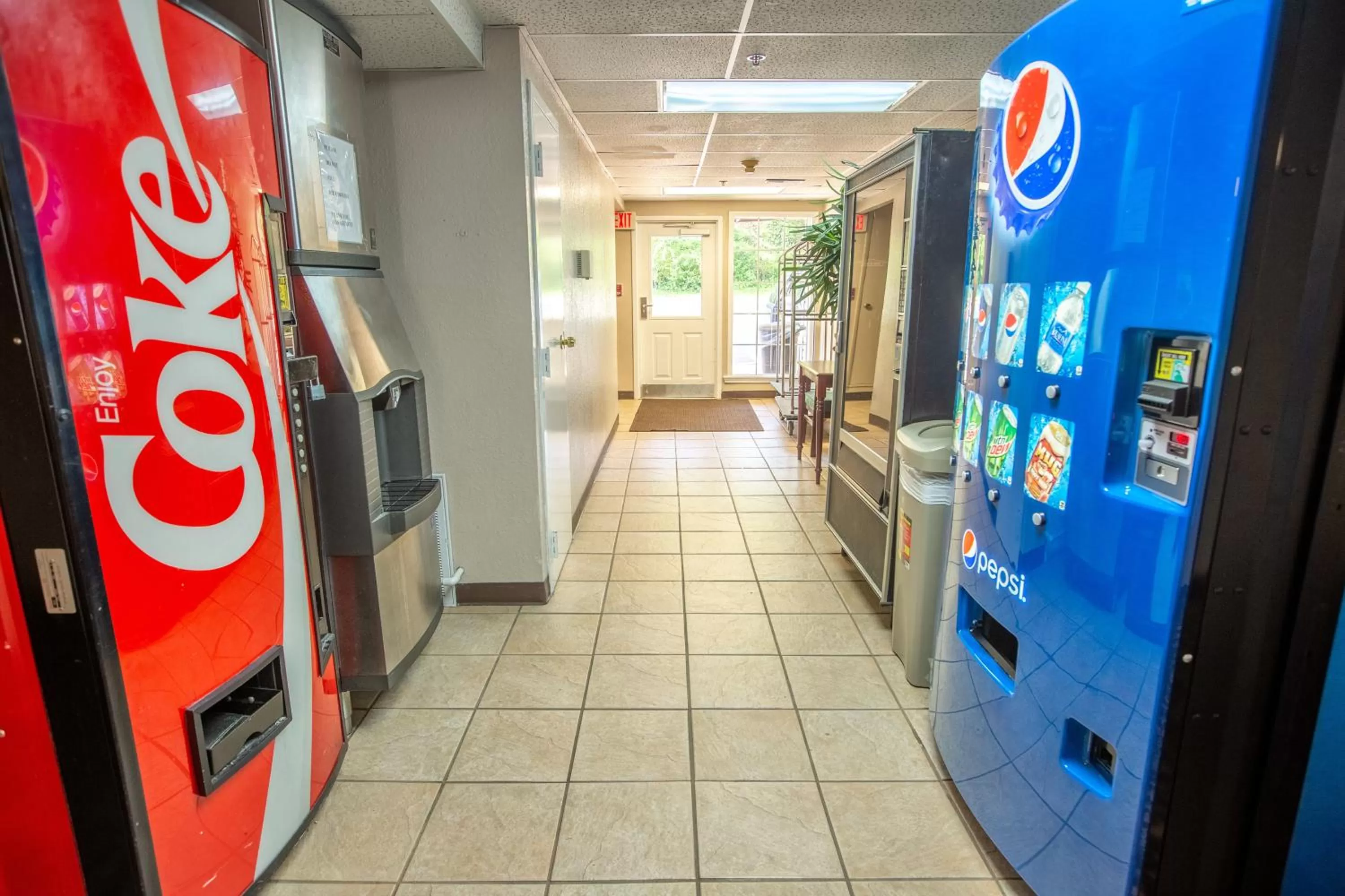 Food and drinks in Rosebud Inn