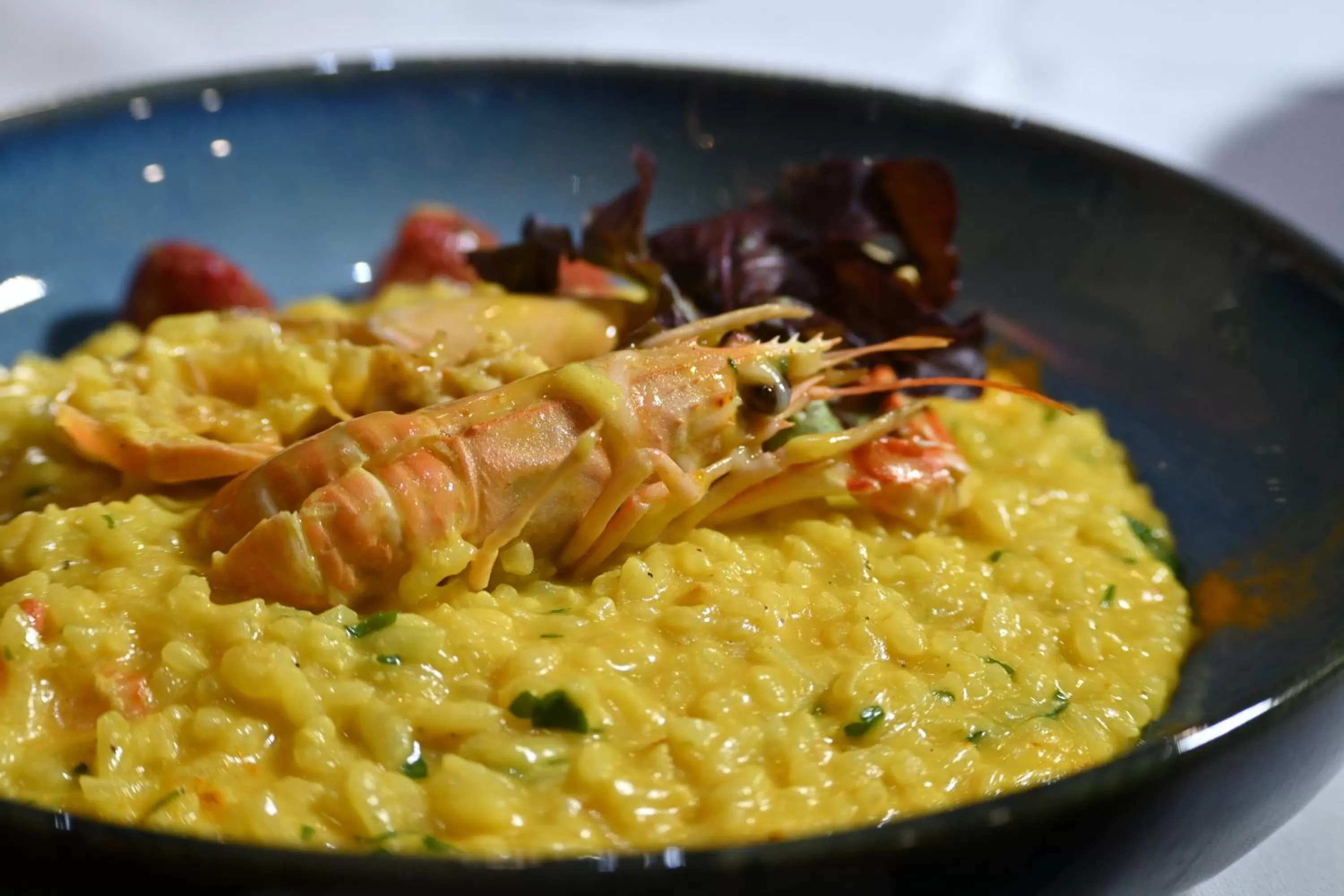 Restaurant/places to eat in AP Hotel Boutique