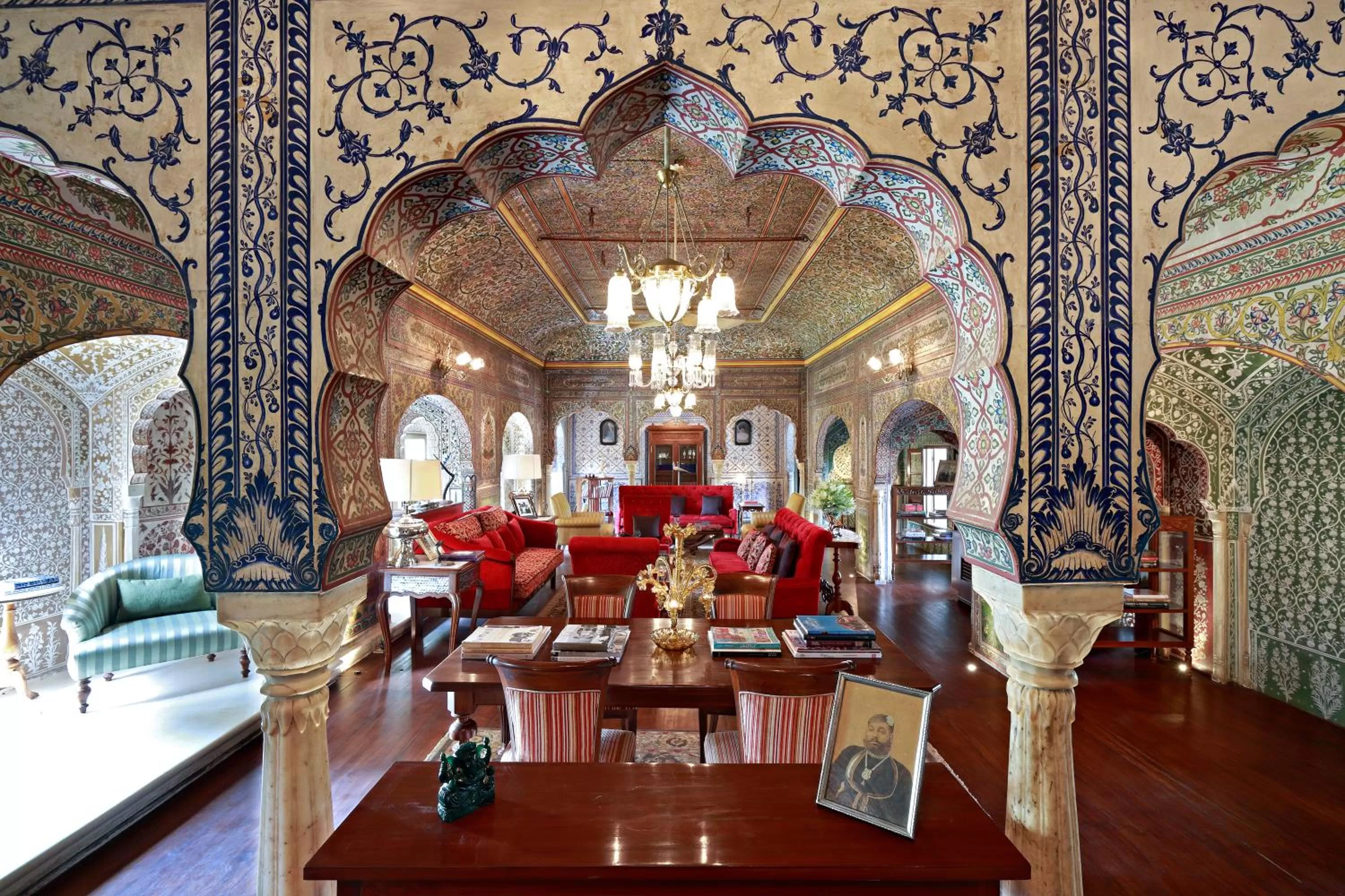 Seating area in Samode Haveli