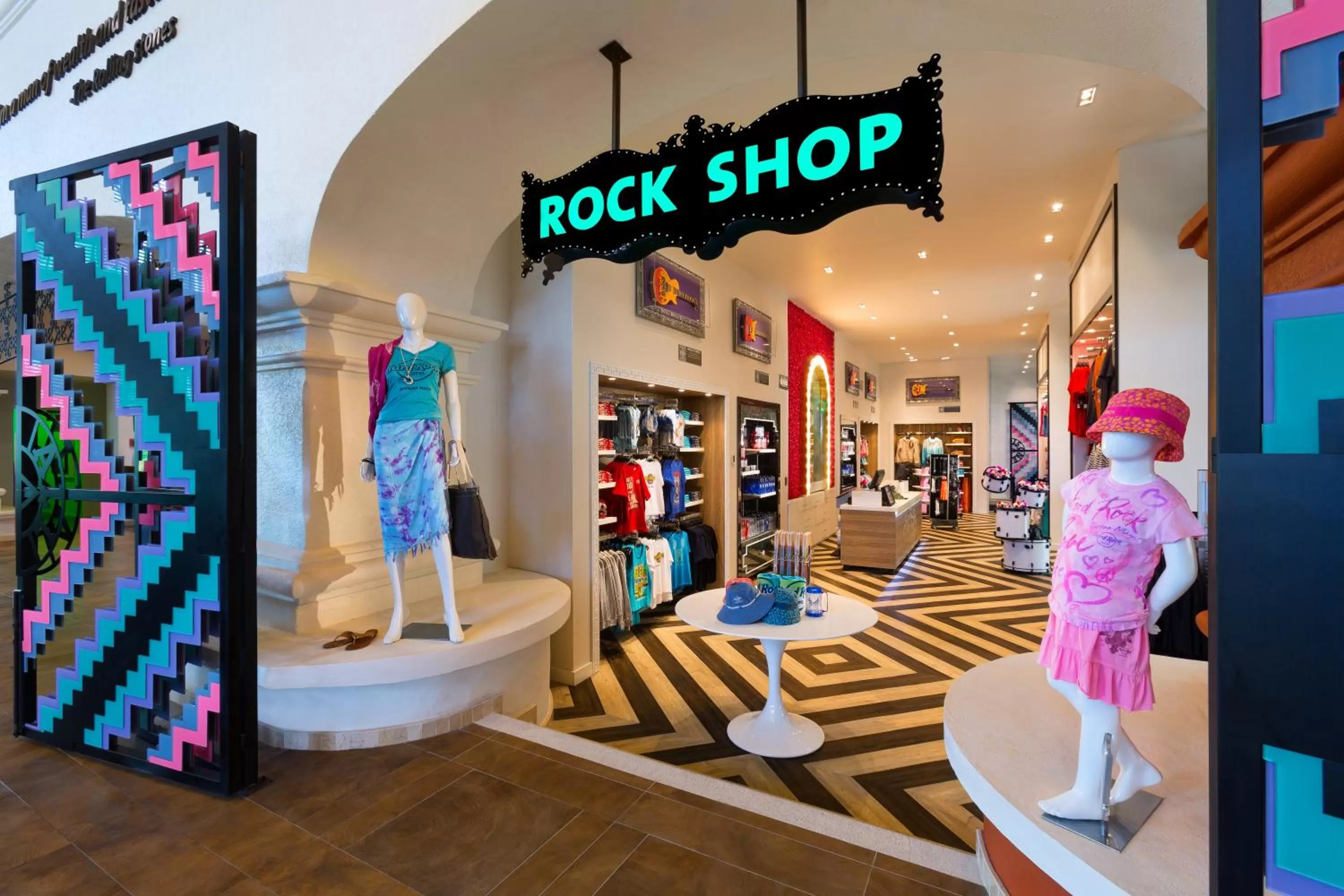 On-site shops in Hard Rock Hotel Riviera Maya - All Inclusive