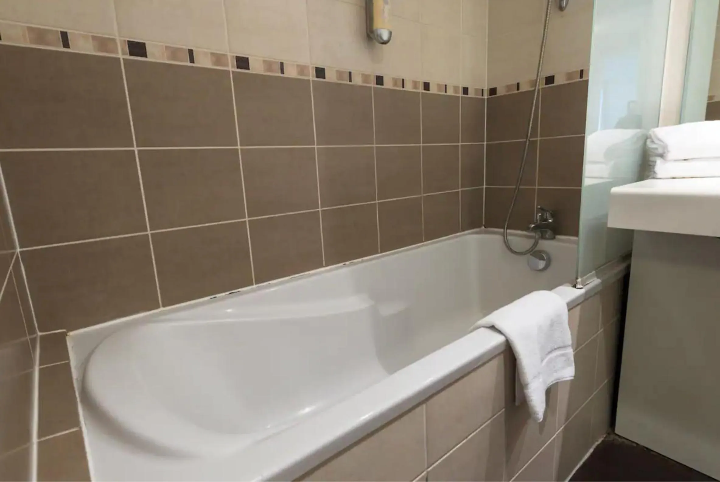 Bathroom in Appart'City Classic Lyon Part-Dieu