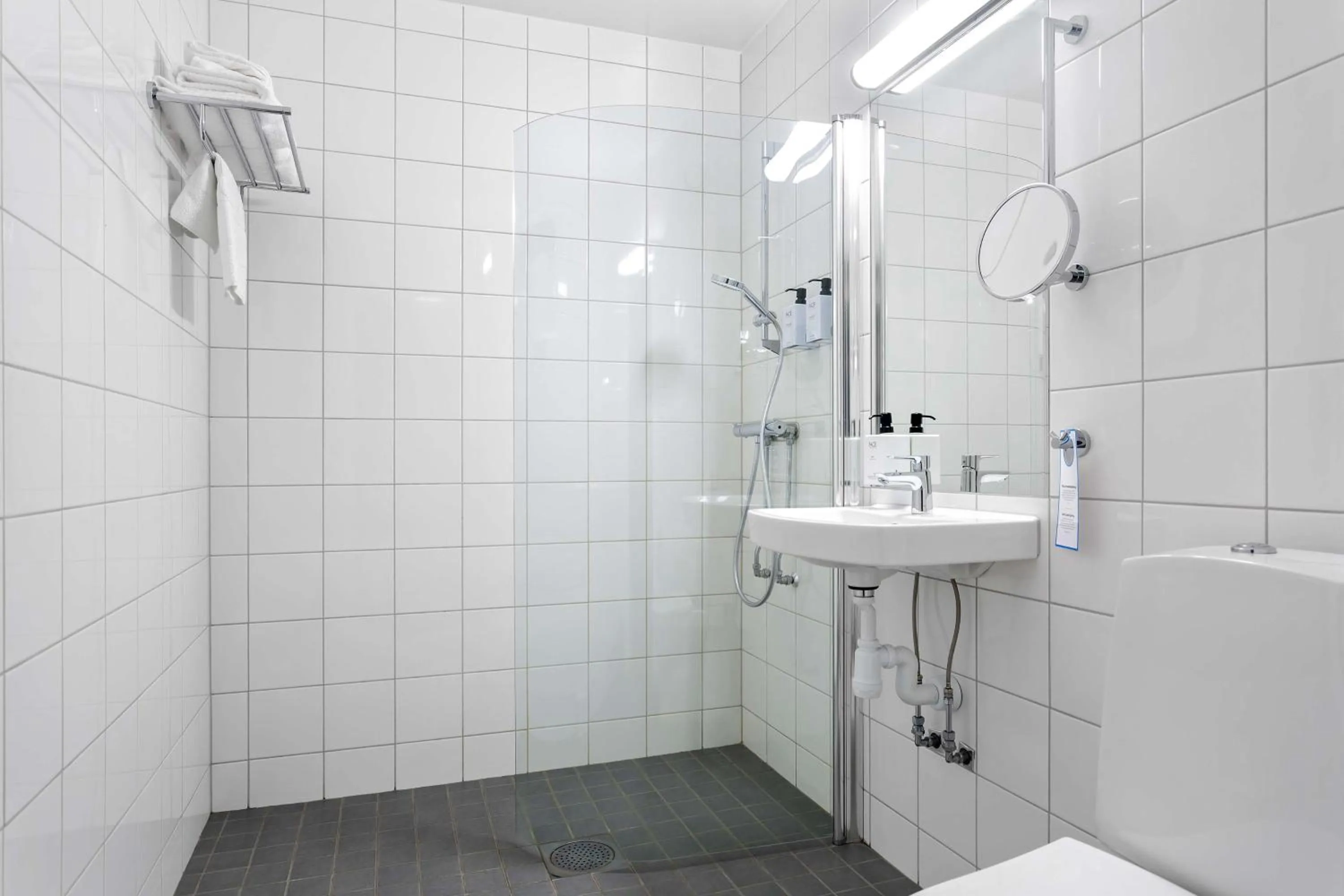 Bathroom in Best Western Plus Skogshöjd