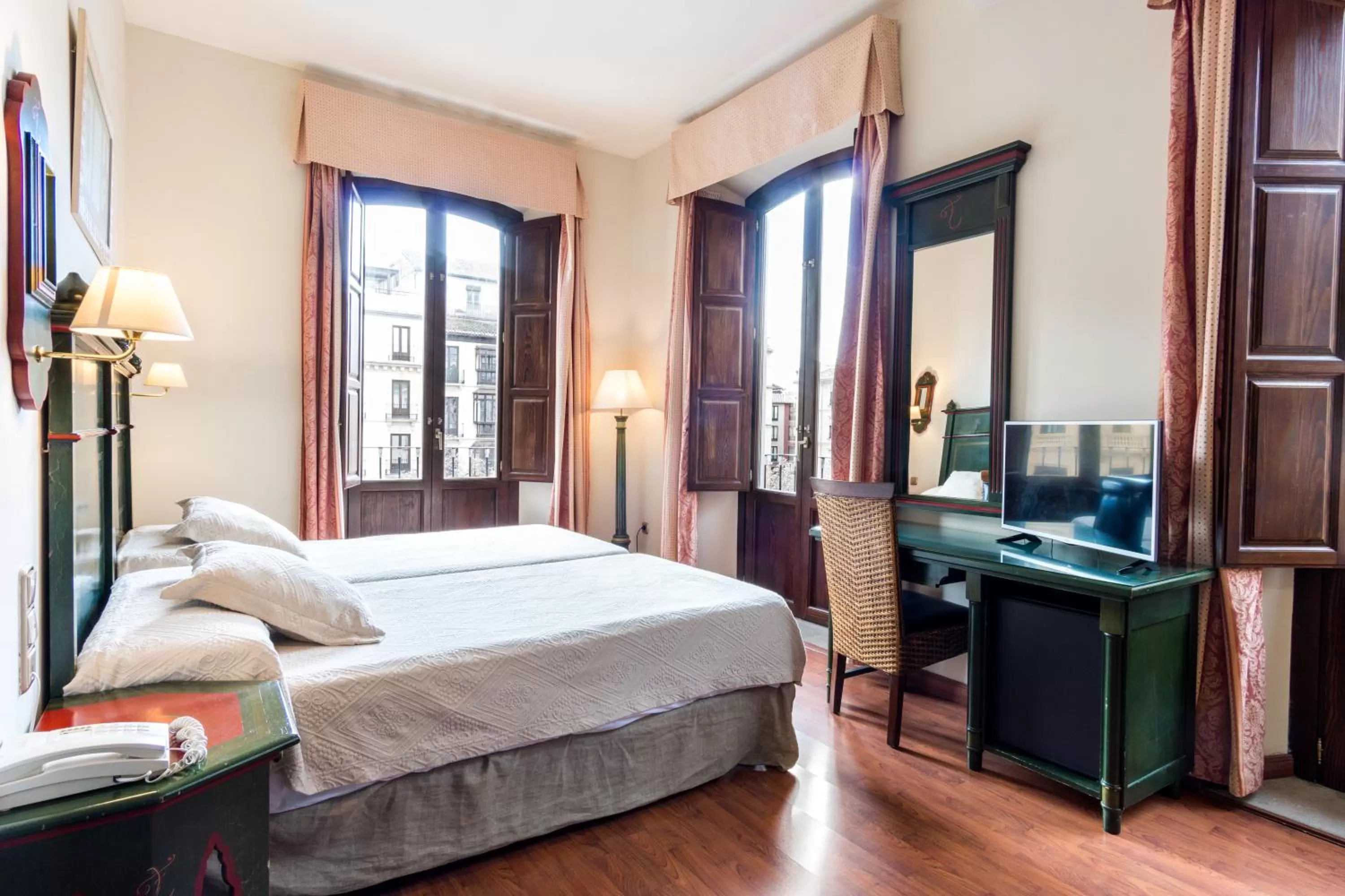 Bed in Hotel Plaza Nueva