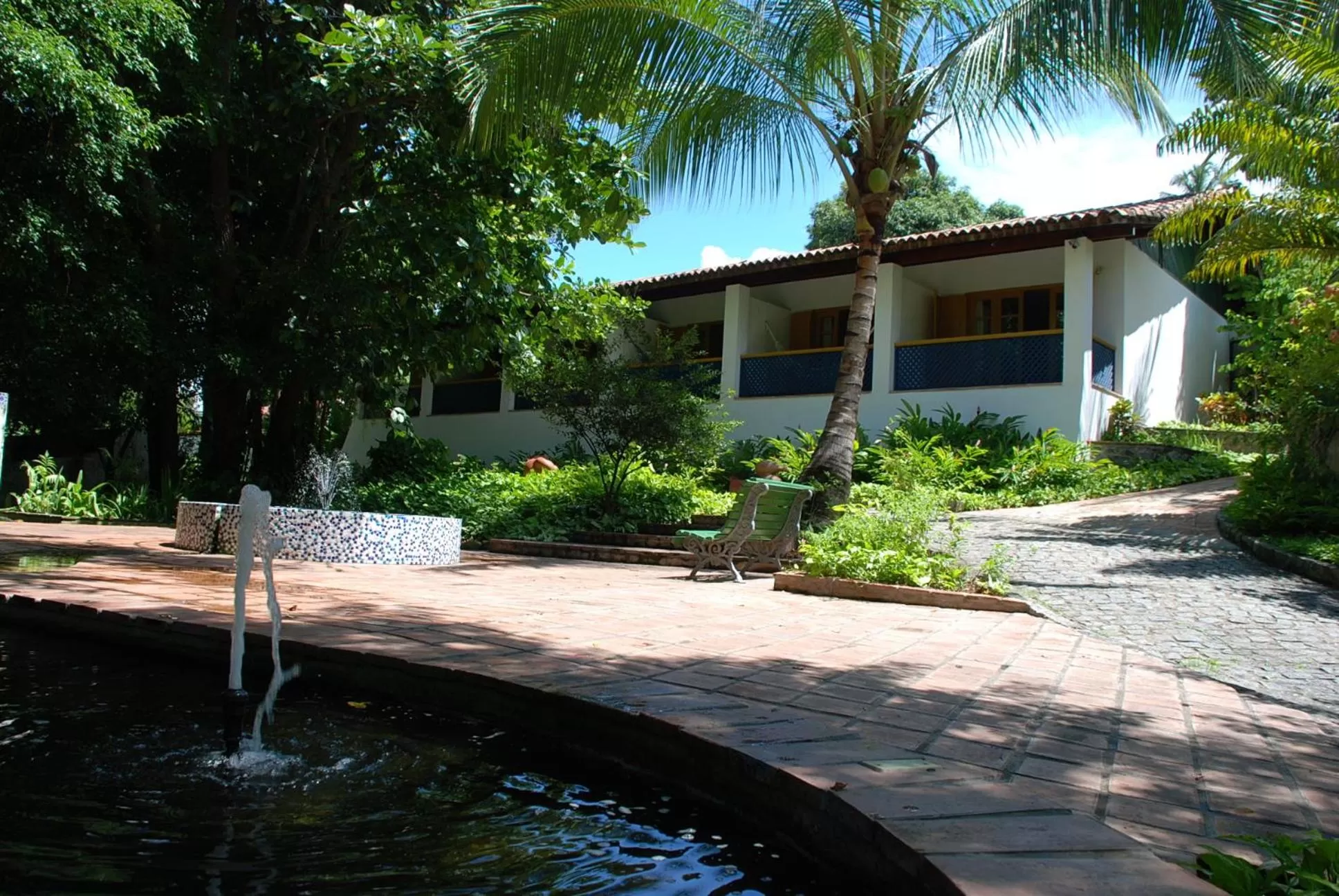 Property building in Hotel 7 Colinas