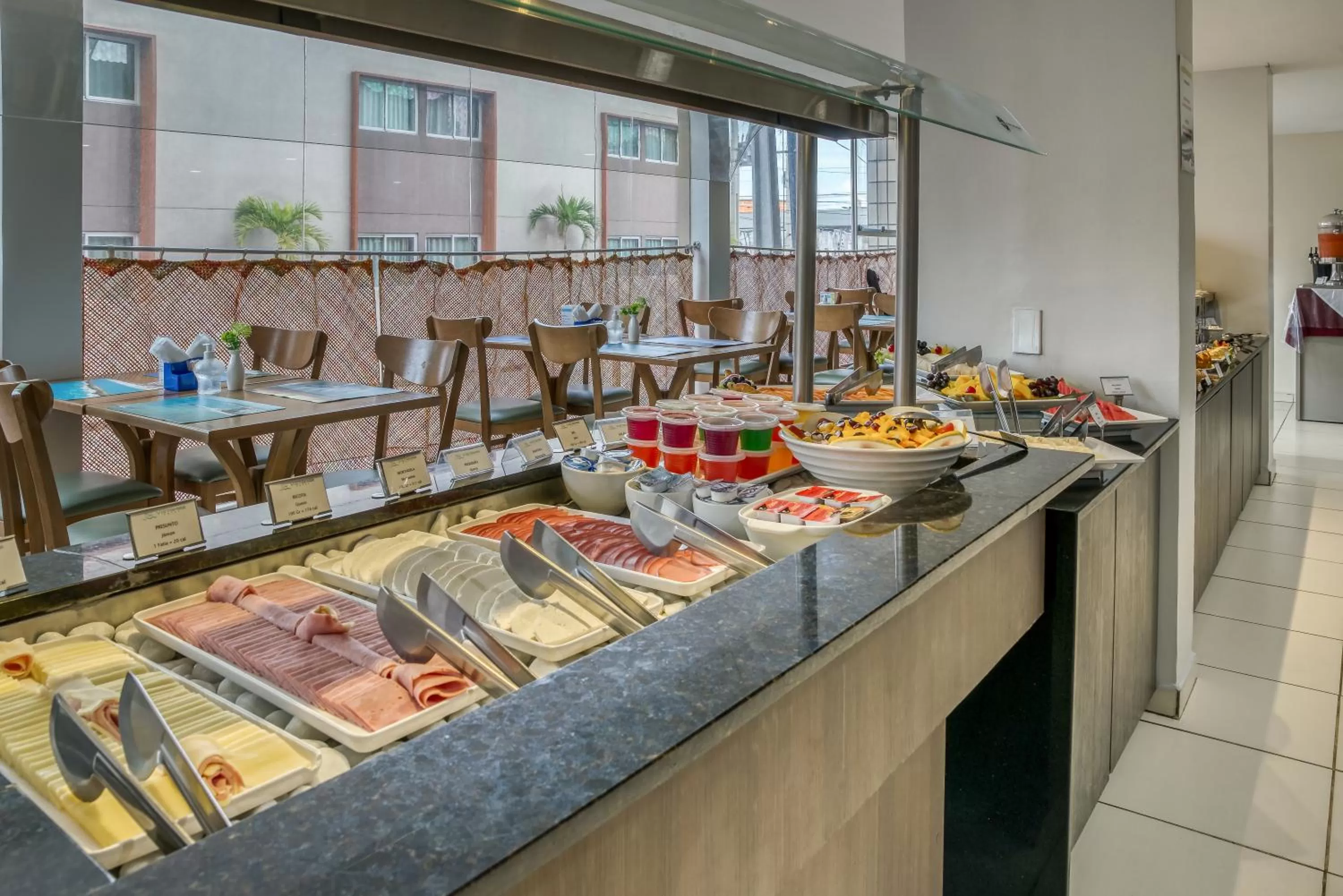 Buffet breakfast in Vistamar Hotel