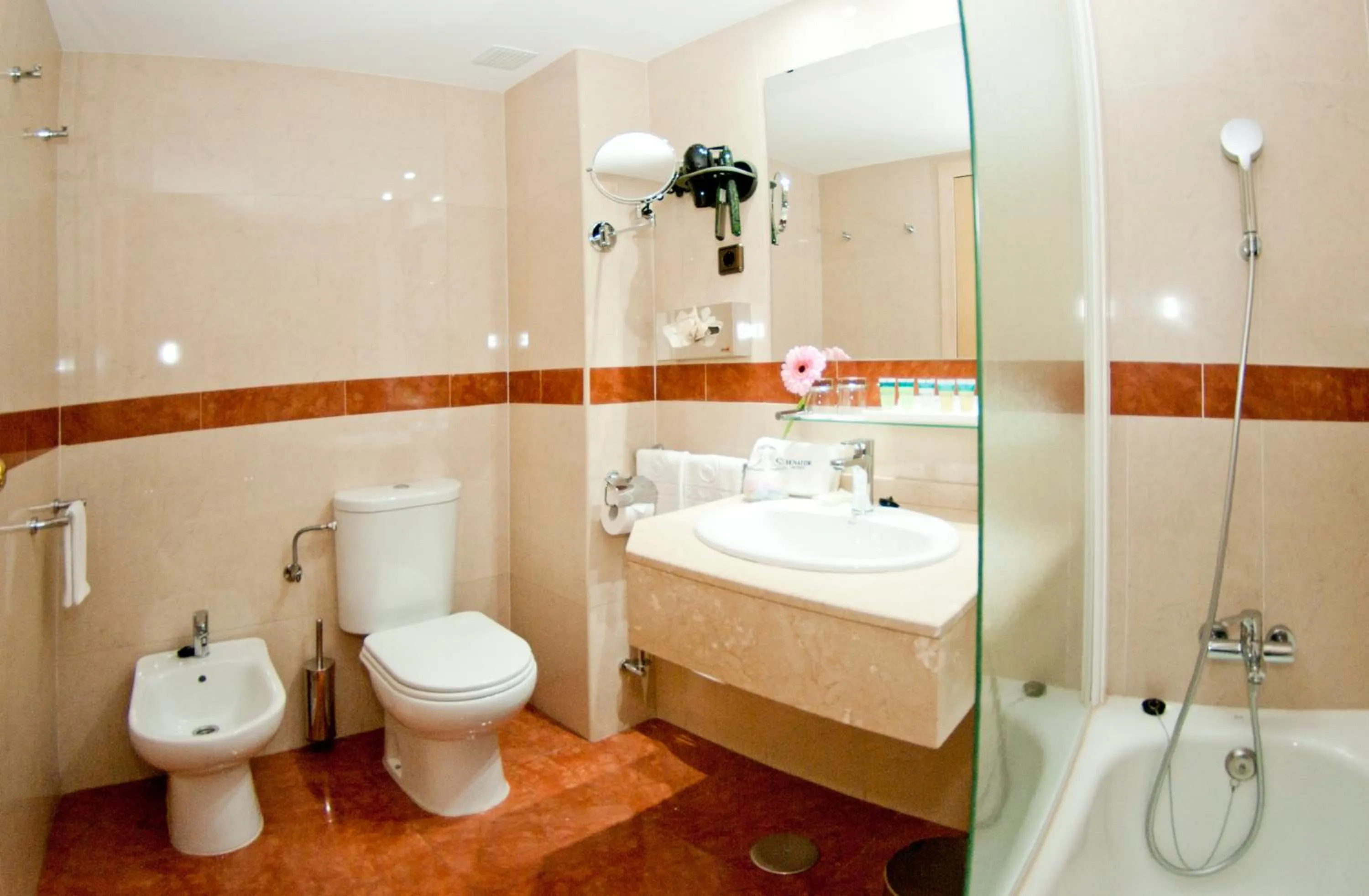 Bathroom in Luze Castellana