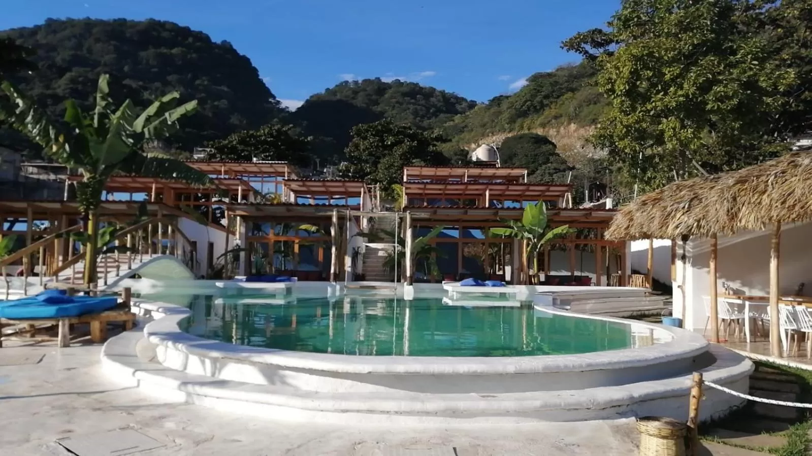 Swimming pool in Sababa Resort