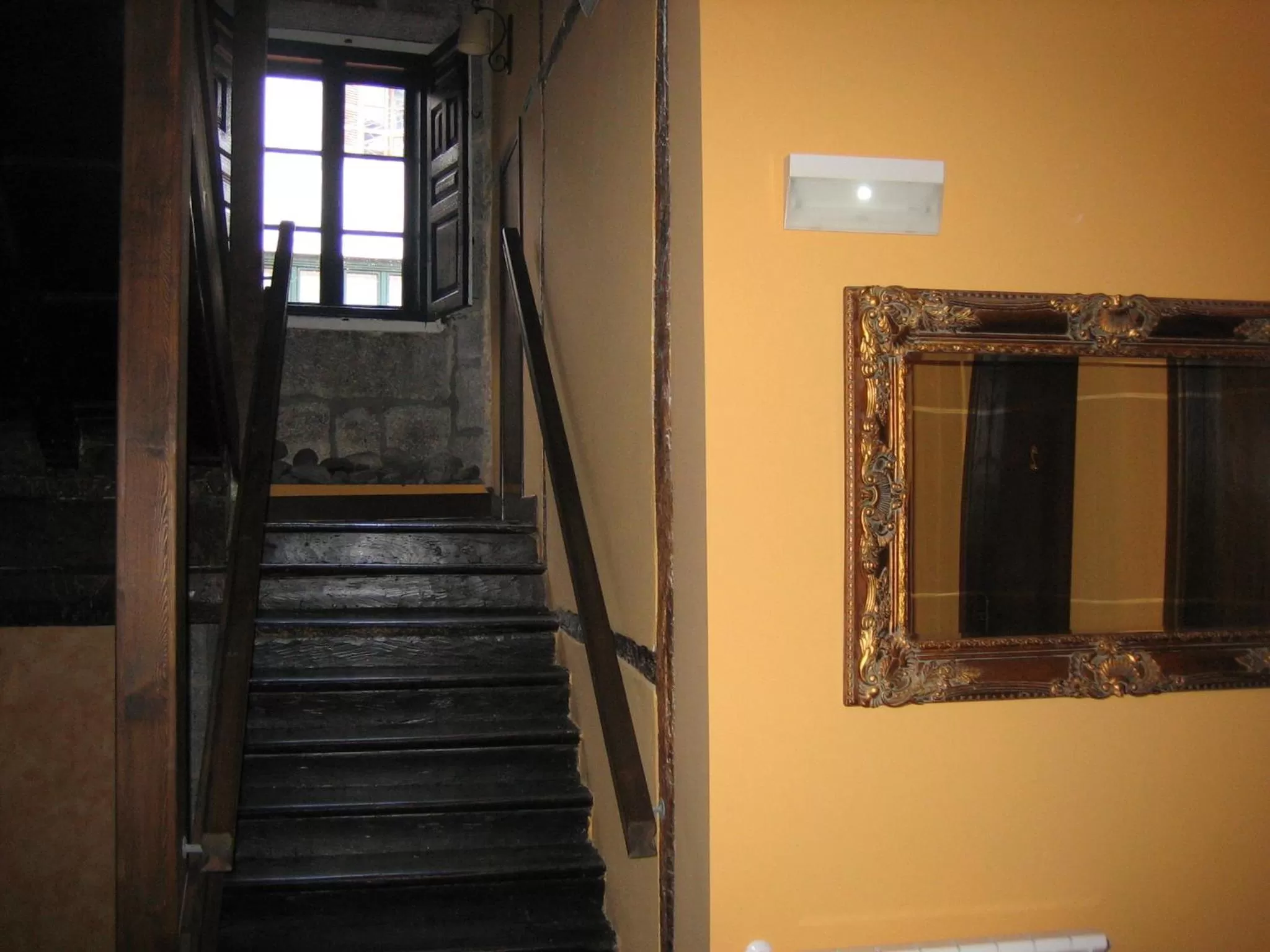 Decorative detail in Hotel Palacio Oxangoiti