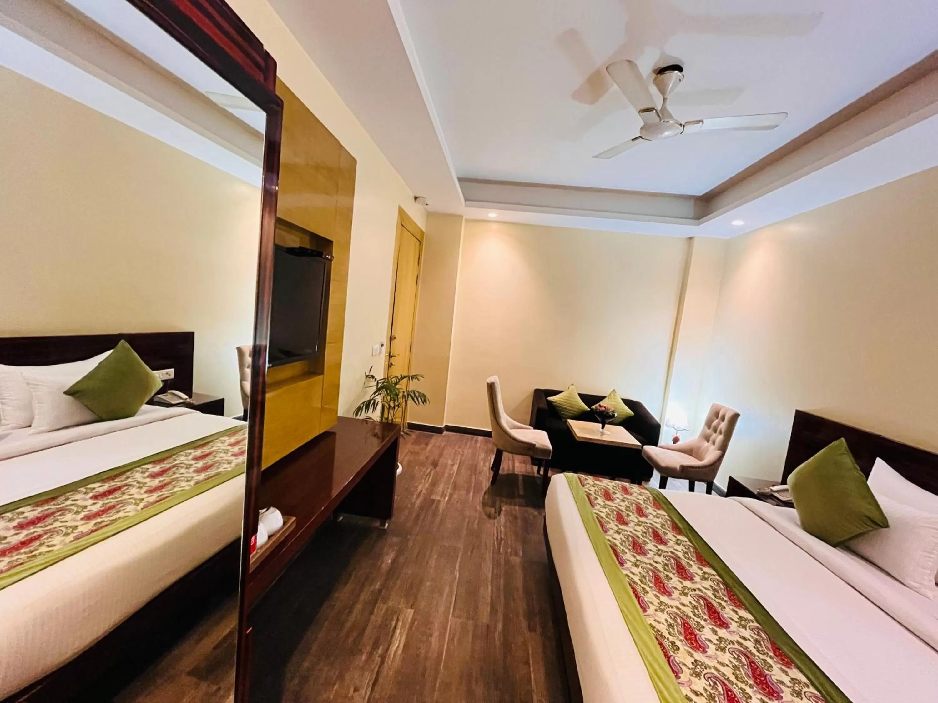 Bed in Hotel Banz near Delhi Airport