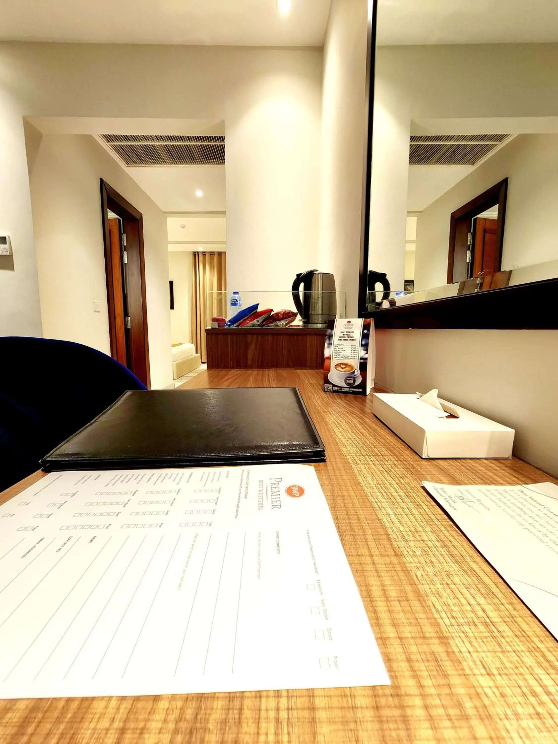 Other, Bed in Best Western Premier Hotel Gulberg Lahore