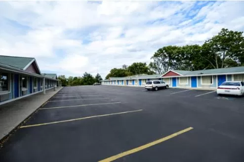 Property building in Americas Best Value Inn & Suites Jackson