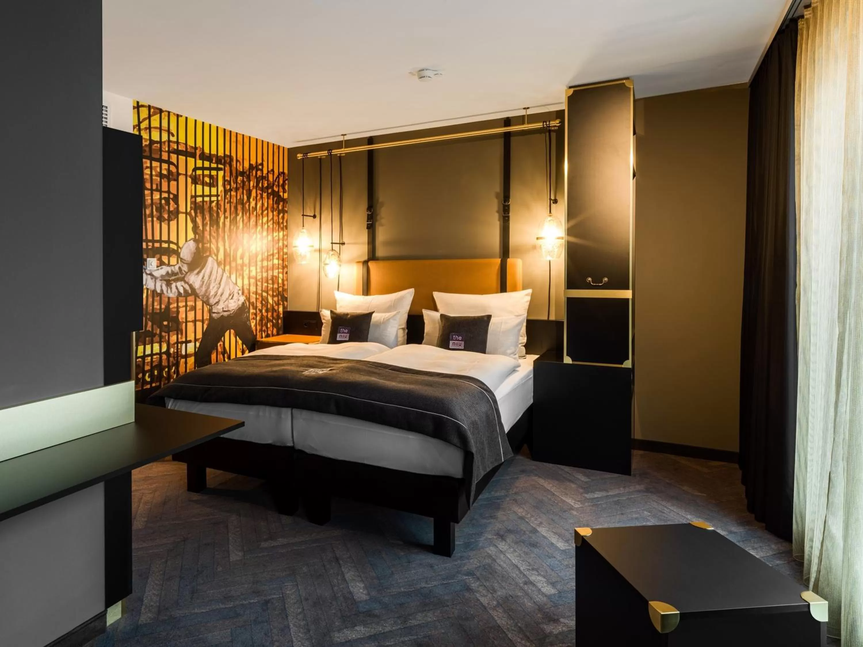 Bedroom, Bed in Holiday Inn - the niu, Cobbles Essen by IHG