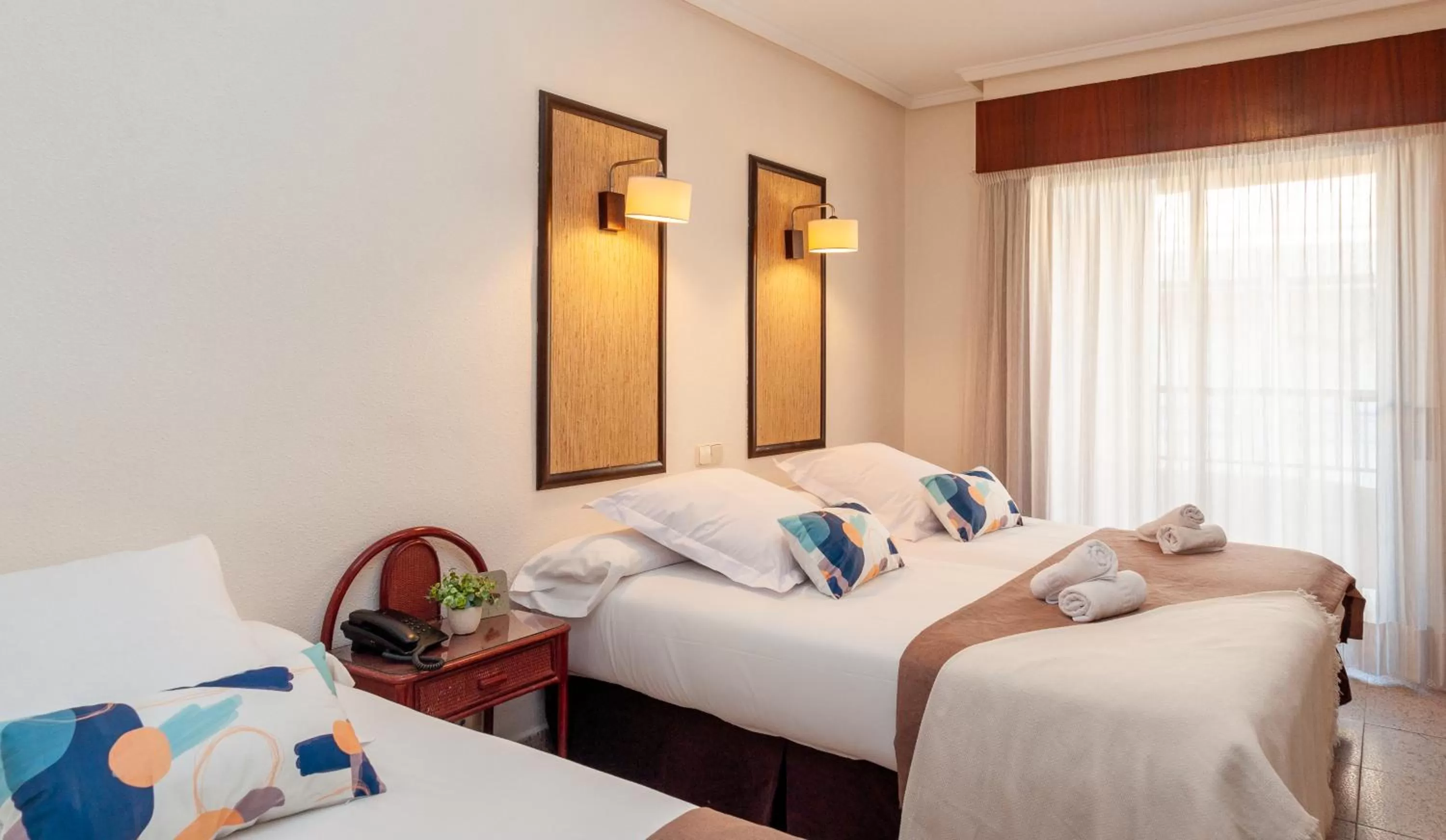 Bed in Hotel Eden Mar