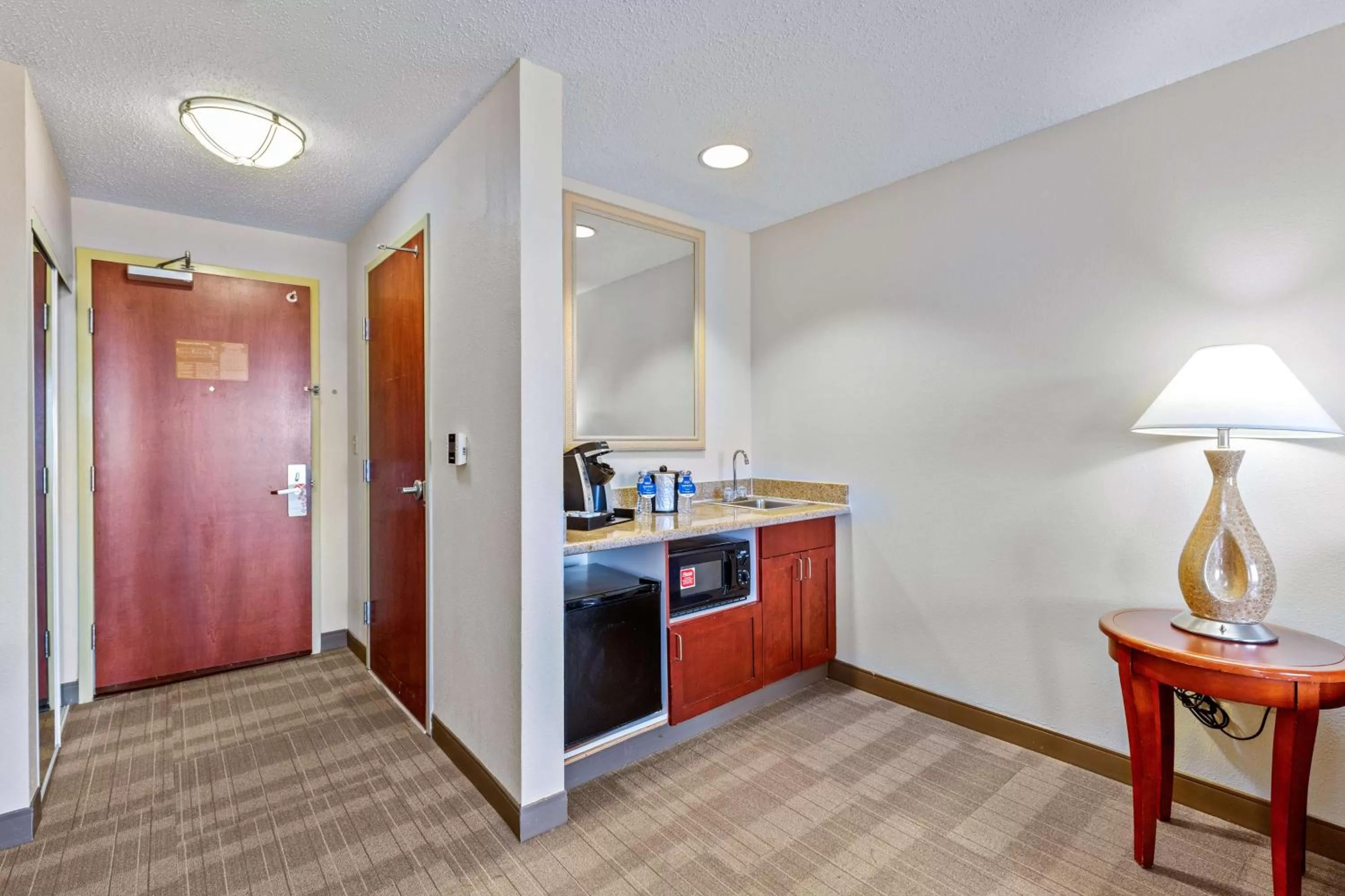 Photo of the whole room in Hilton Garden Inn Starkville