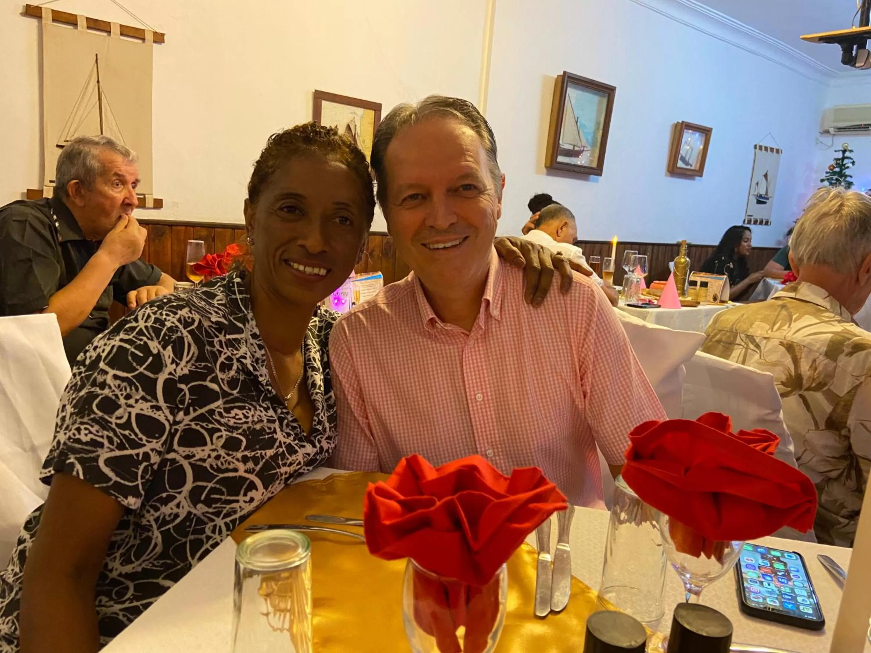 People in Hôtel Restaurant Coco Lodge Majunga