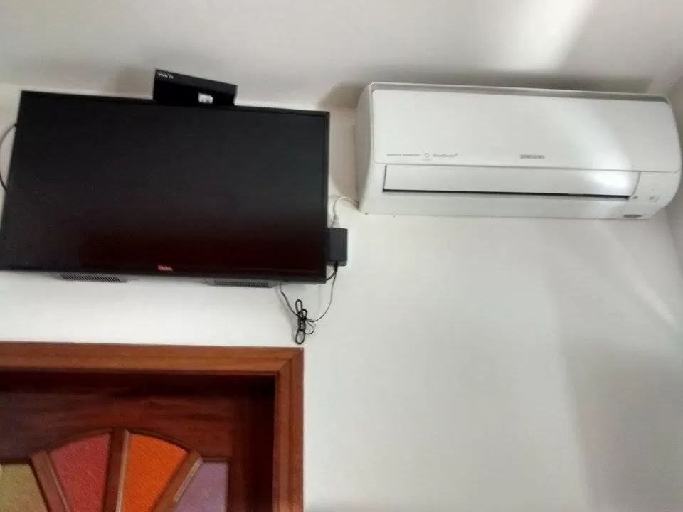 TV and multimedia in Hotel Buriti Itupeva