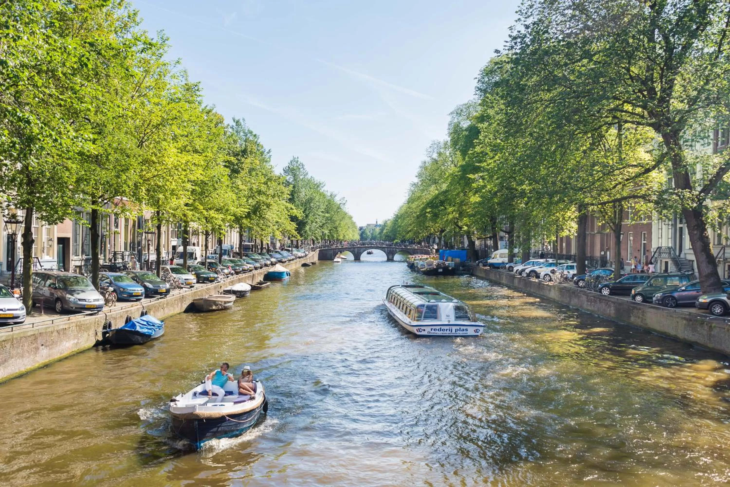 View (from property/room) in Houseboat studio with canalview and free bikes