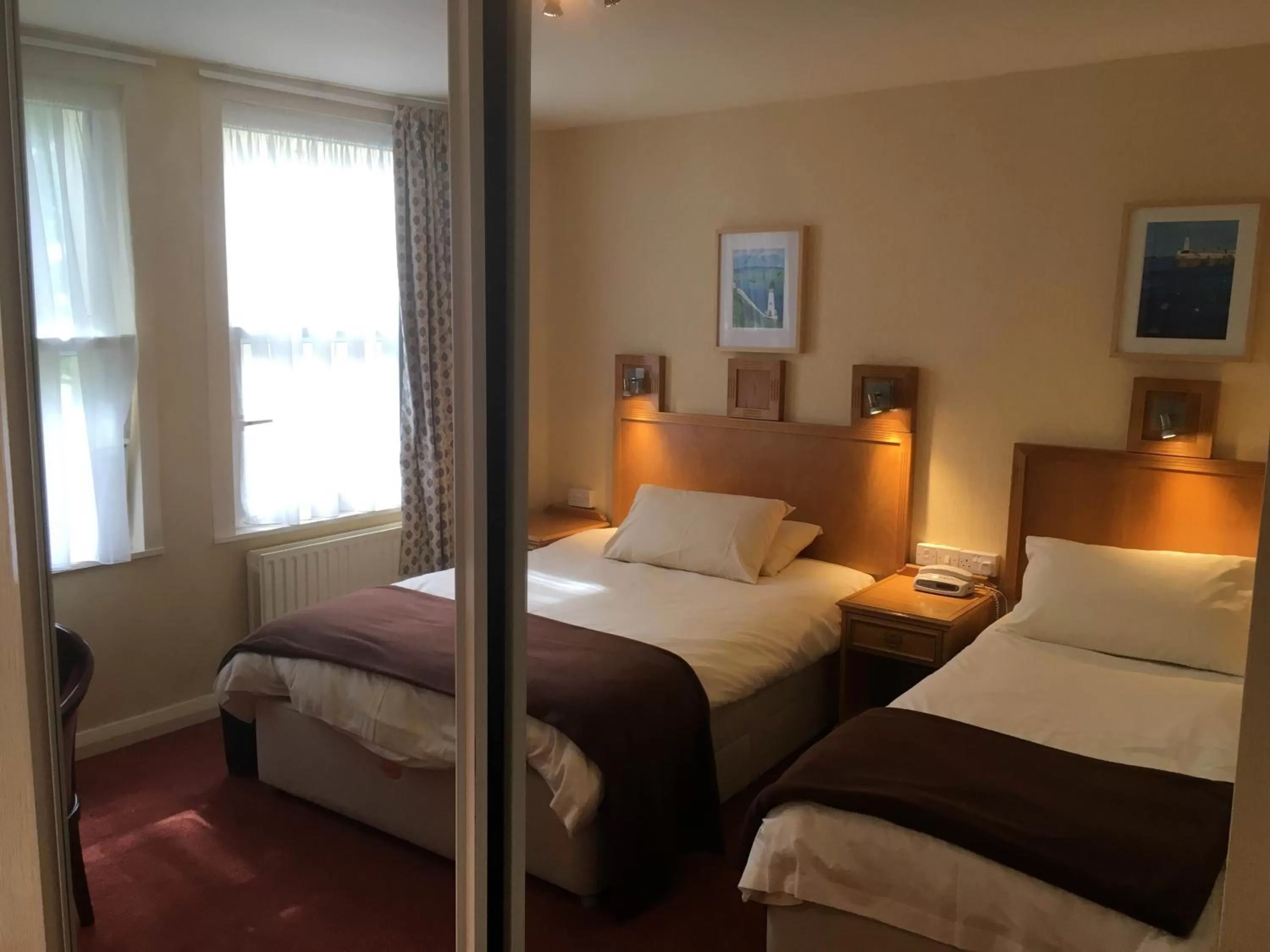 Bed in Welbeck Hotel & Apartments IOM