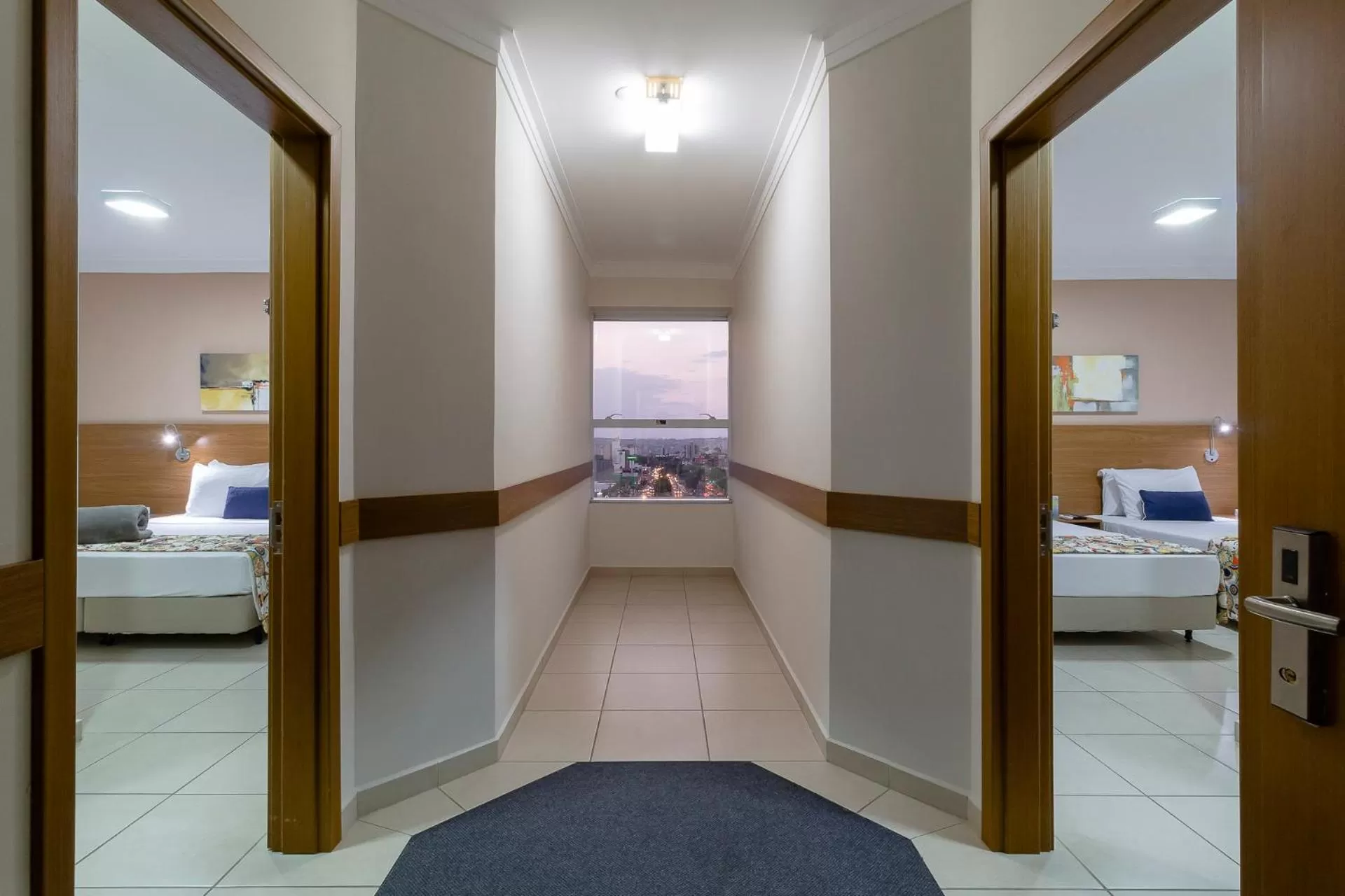 Bedroom, Bed in Comfort Hotel Bauru