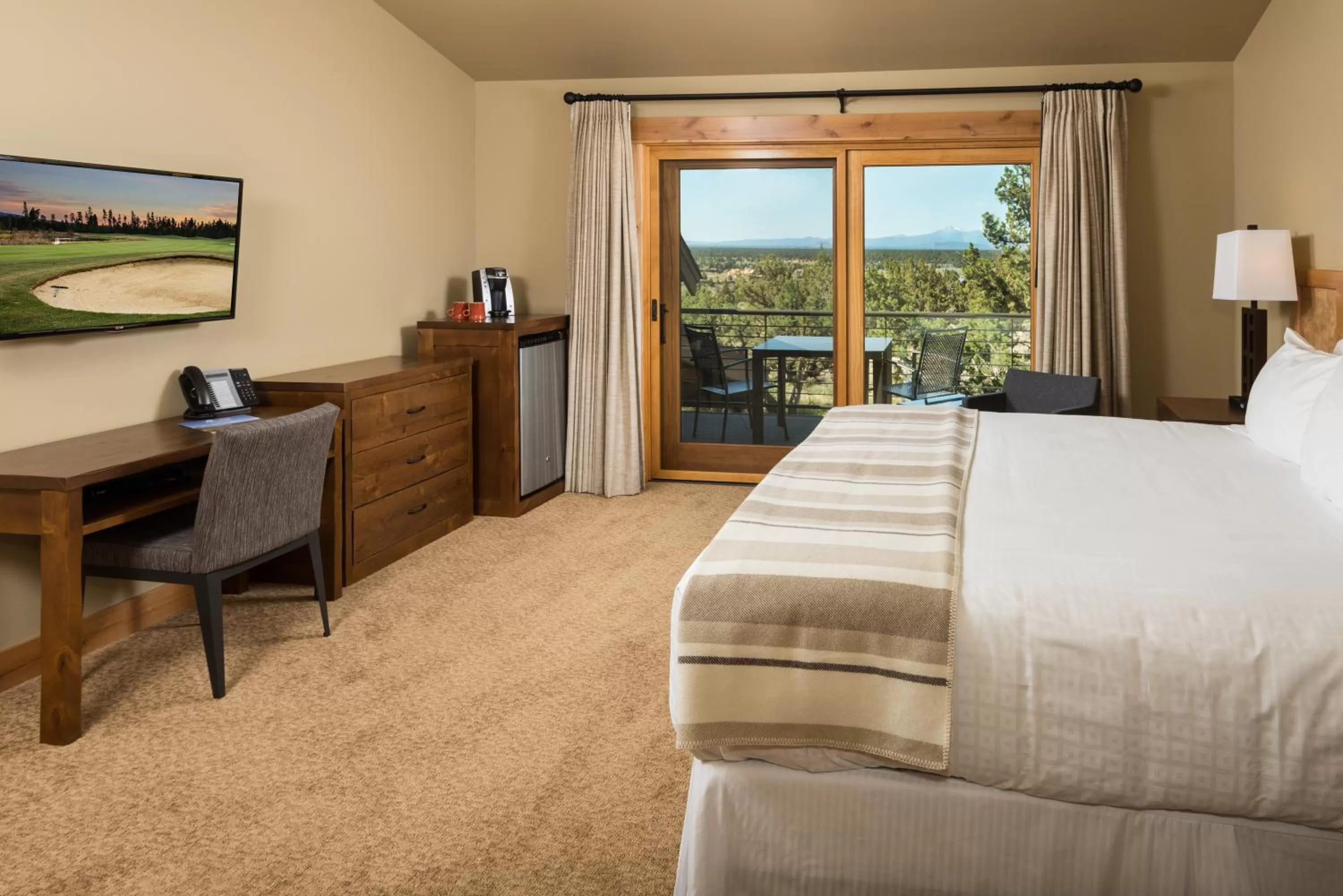 Day, Bed in Brasada Ranch