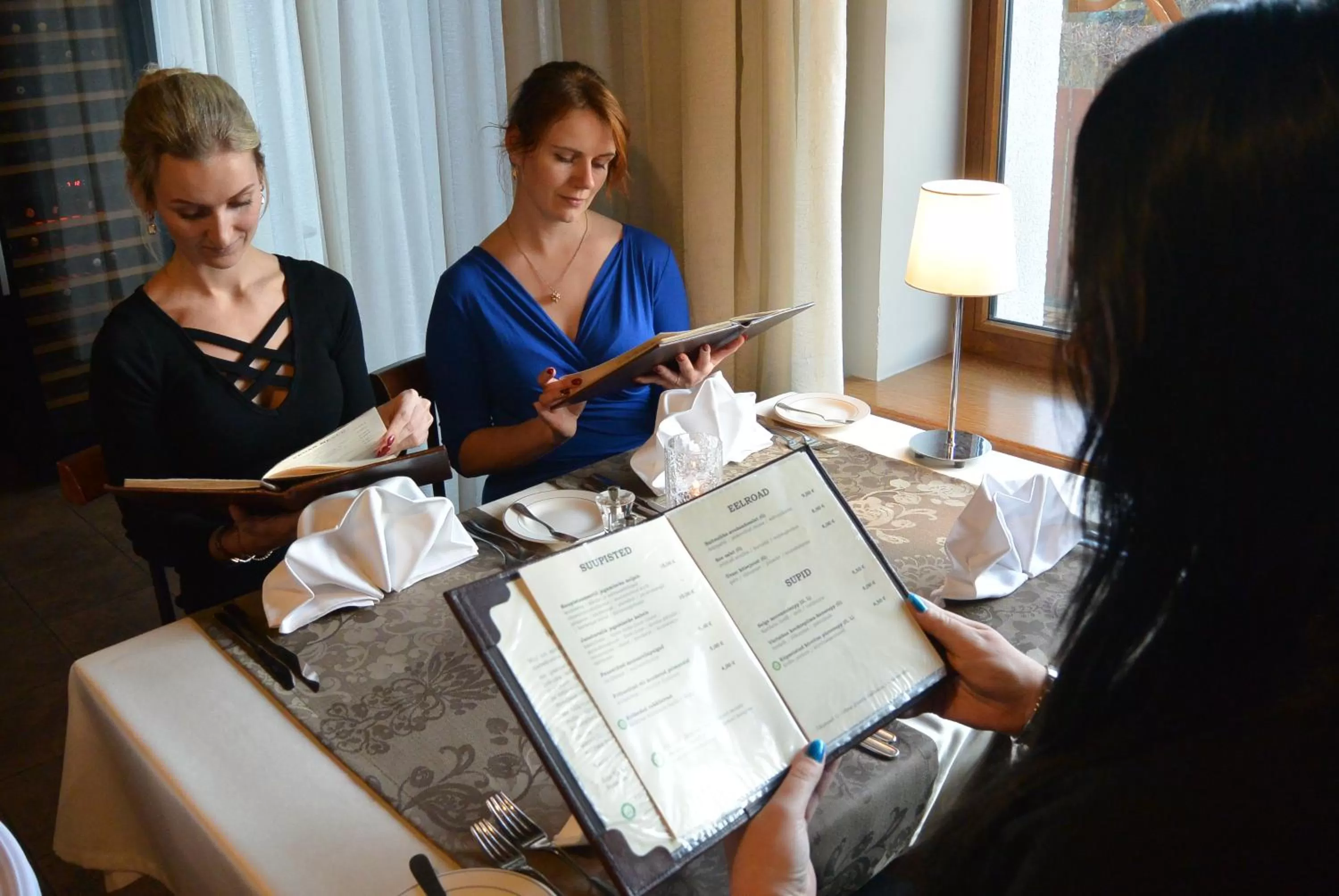 Restaurant/places to eat in Pesa Hotel