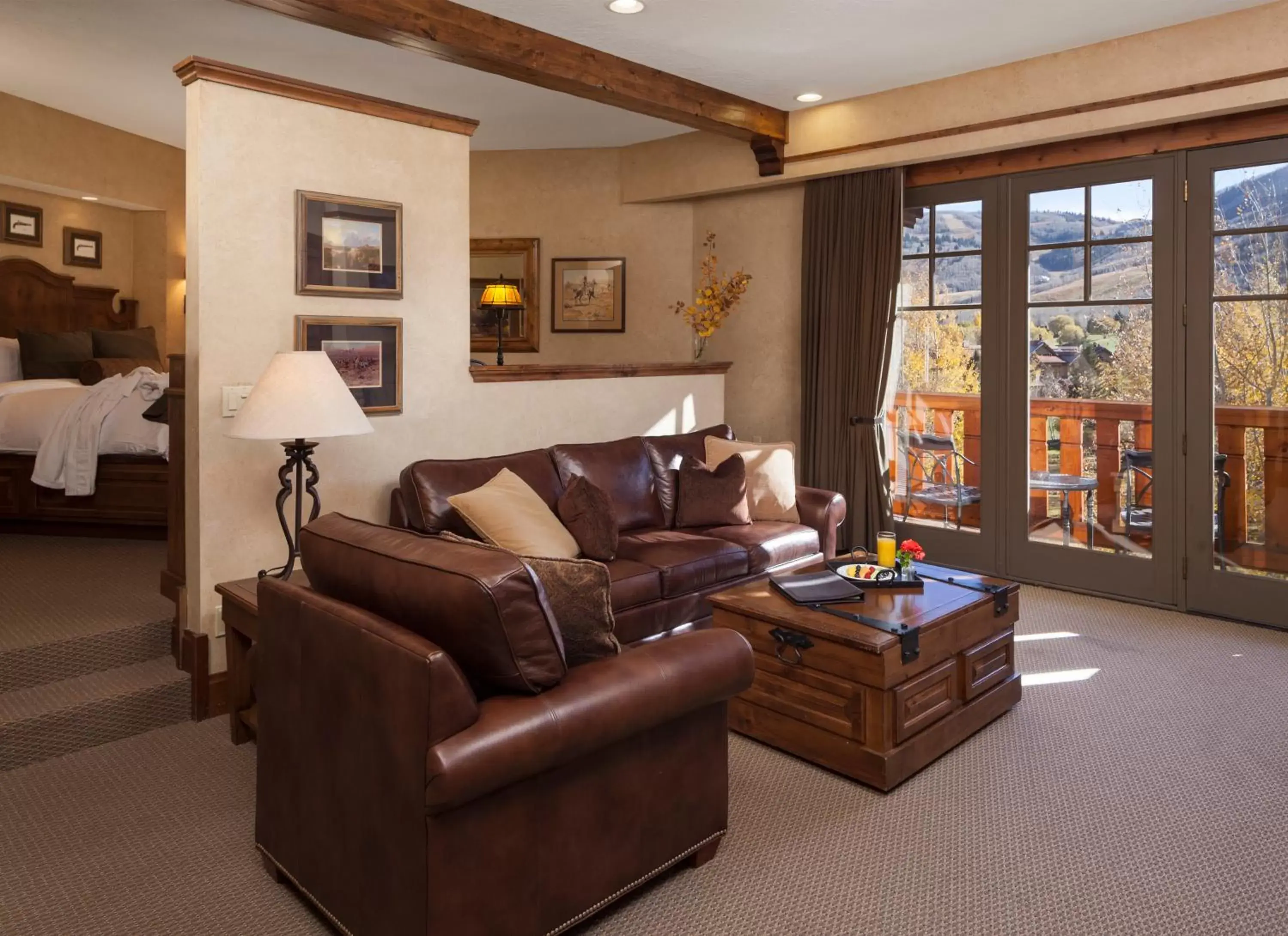 Deluxe Executive King Suite with Sofa Bed and Balcony in Hotel Park City, Autograph Collection Deluxe Executive King Suite with Sofa Bed and Balcony in Hotel Park City, Autograph Collection