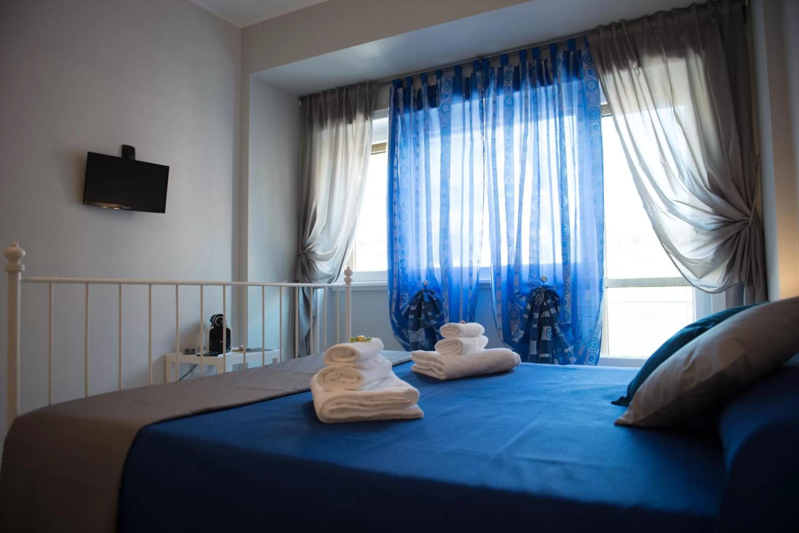 Bed in Authentic Sweet Home