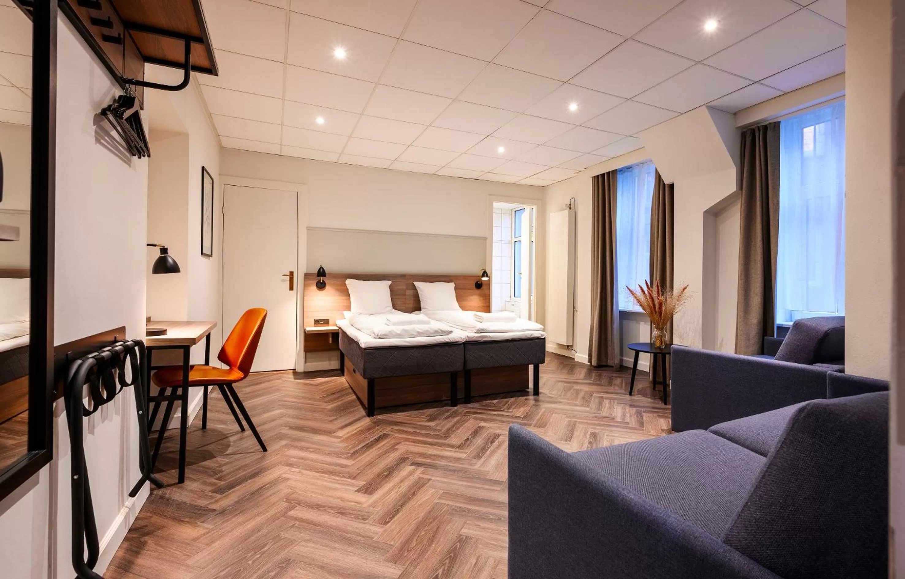 Photo of the whole room, Bed in Go Hotel Saga