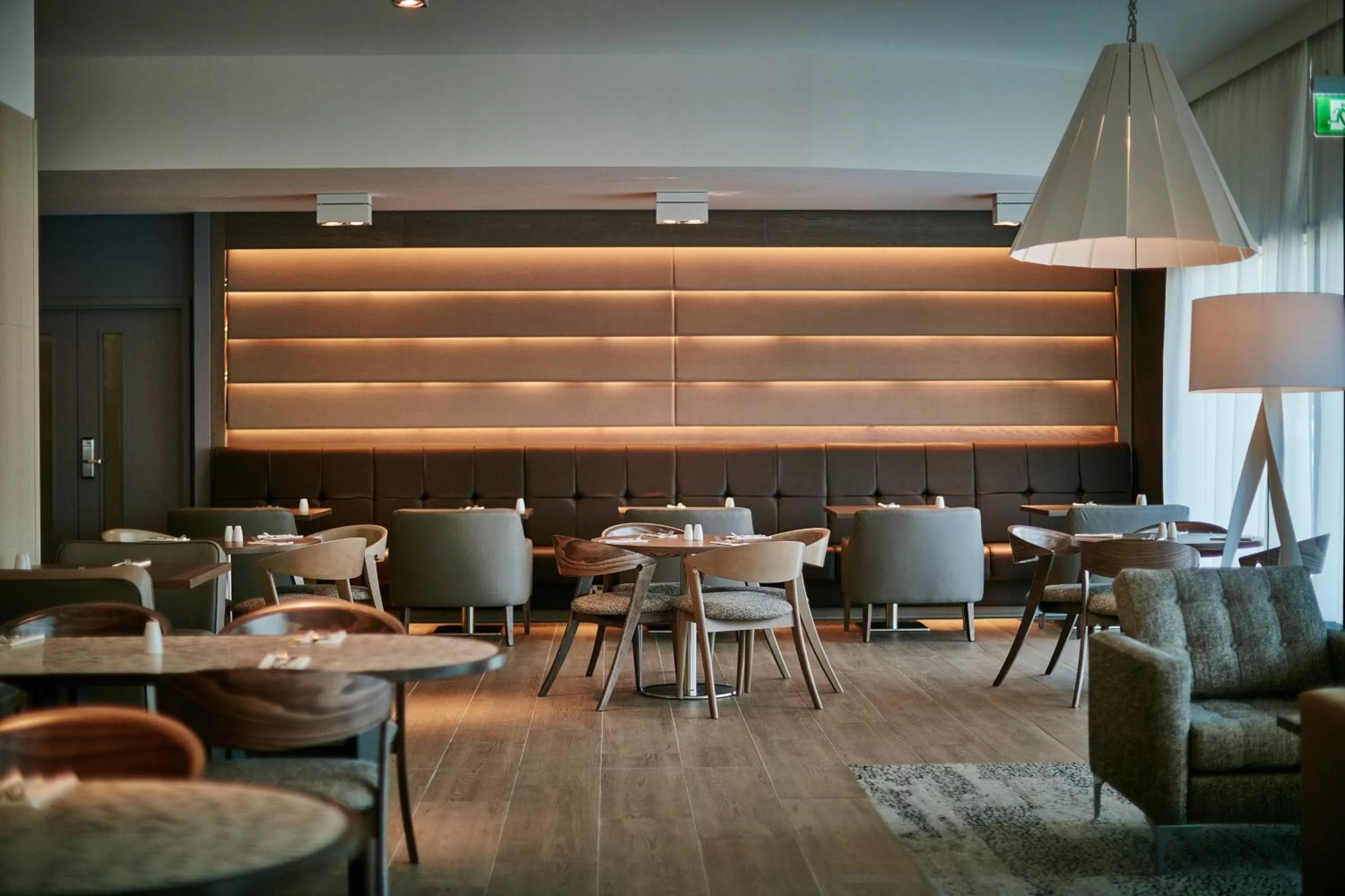 Kitchen or kitchenette in AC Hotel by Marriott Manchester Salford Quays