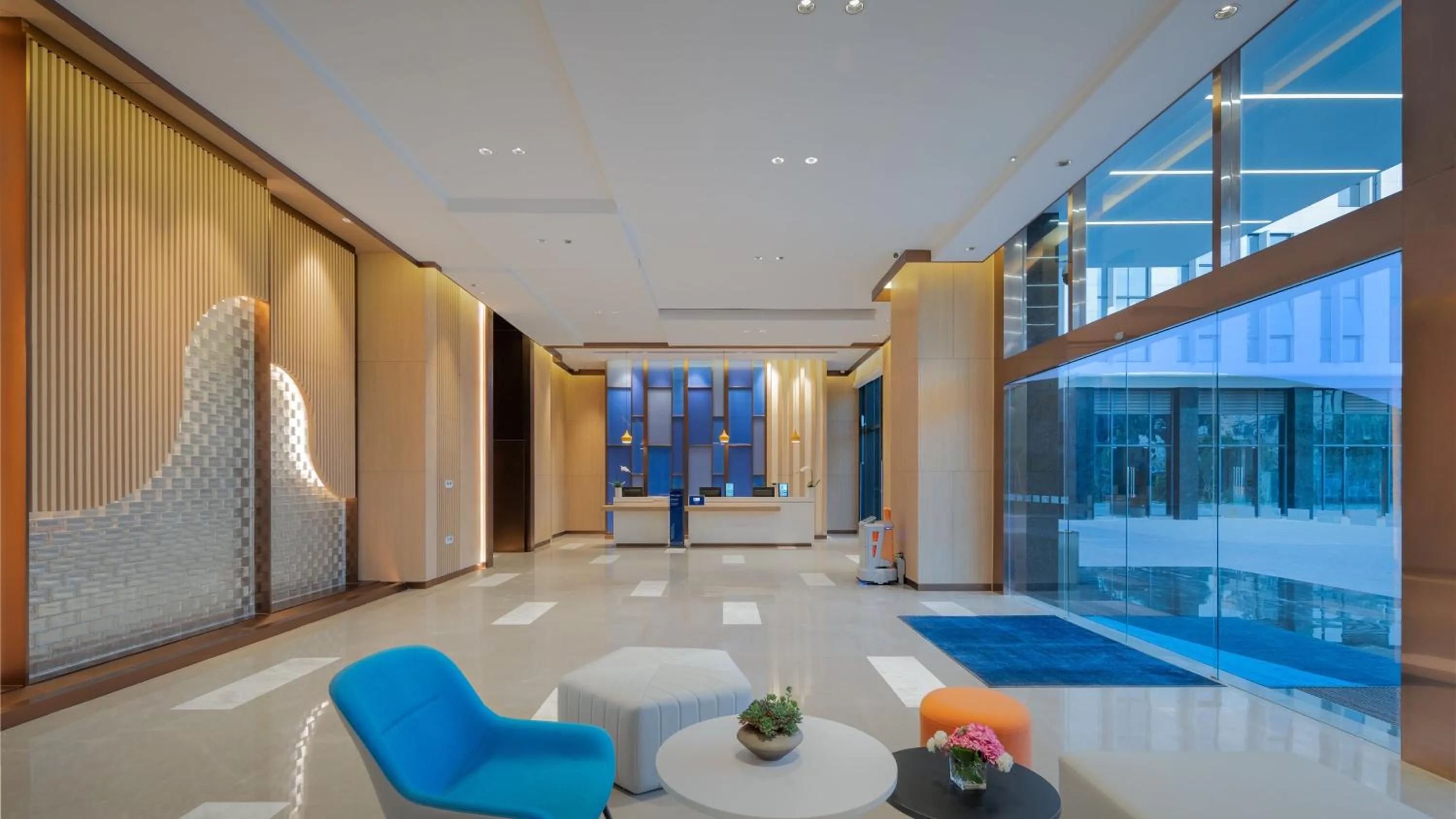 Property building in Holiday Inn Express Shunde Daliang by IHG