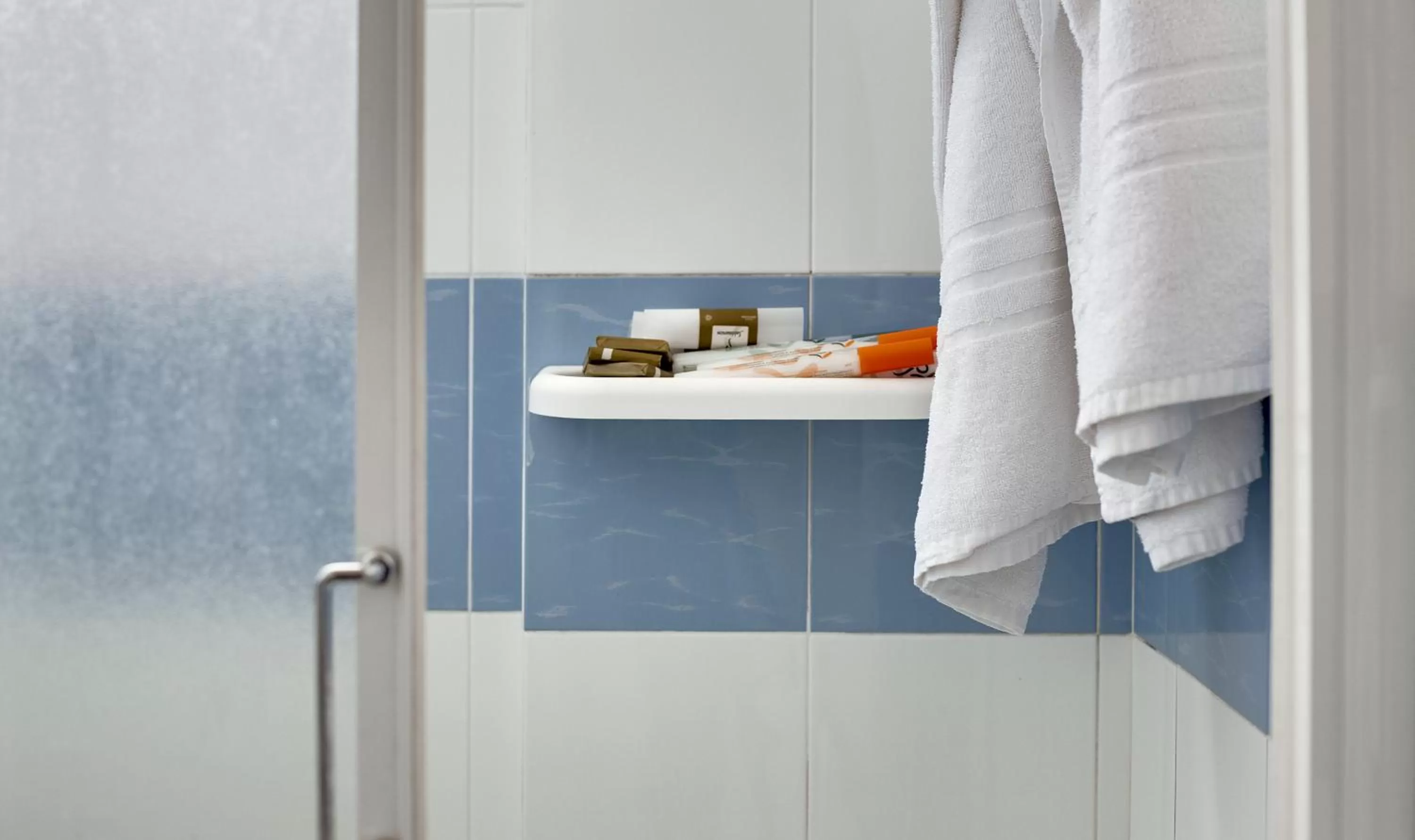 Bathroom in Hotel Mida