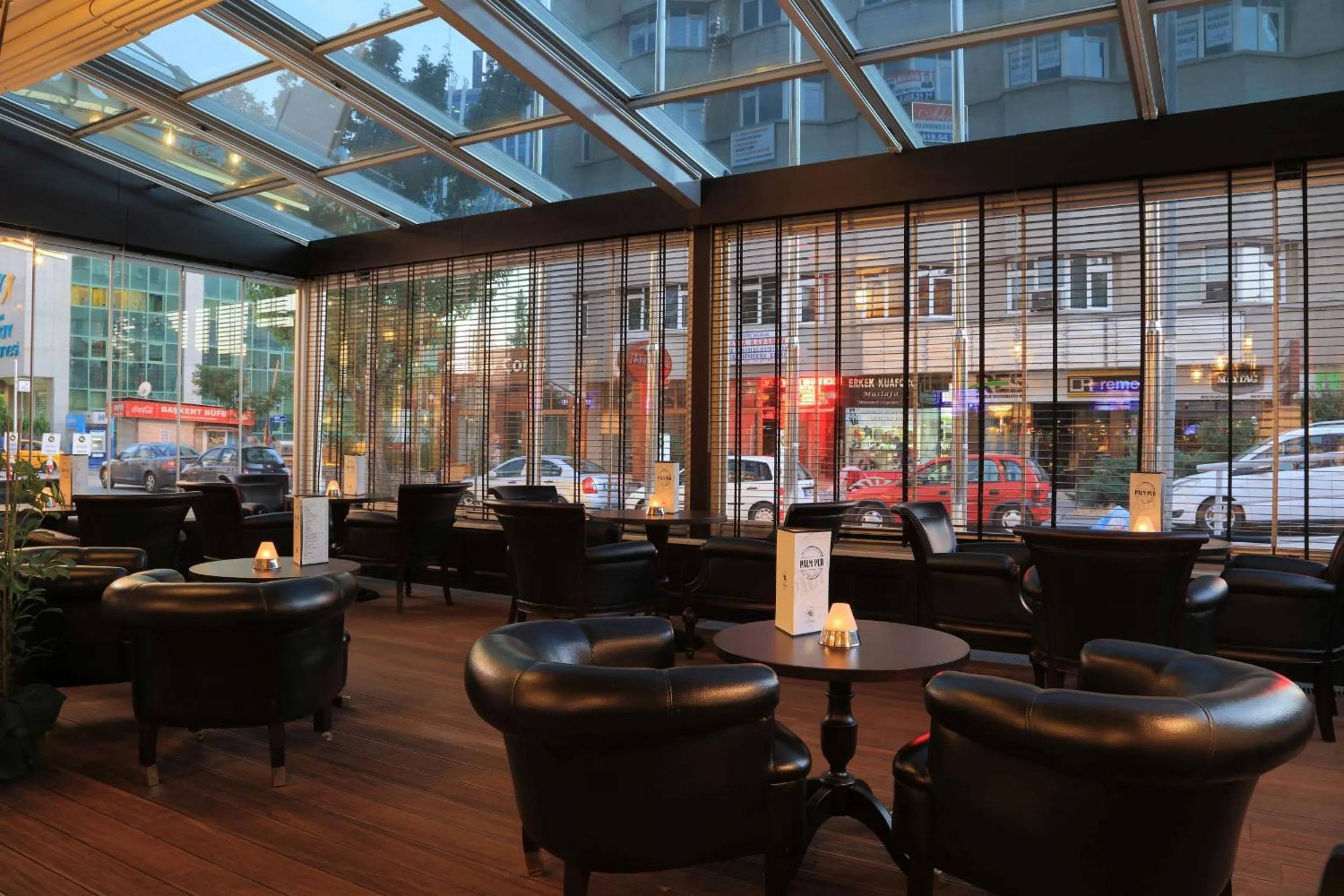 Restaurant/places to eat in Latanya Hotel Ankara