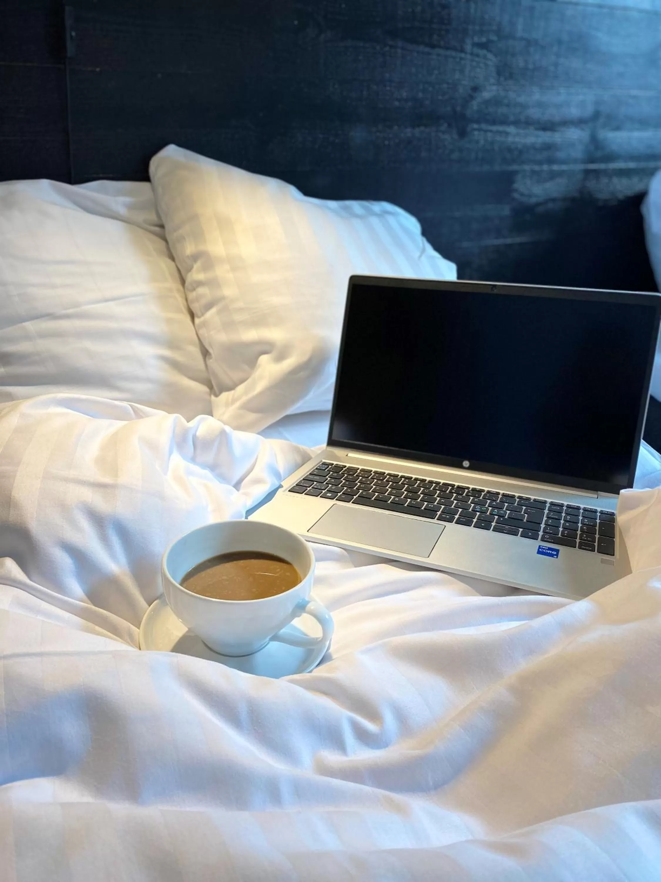 Coffee/tea facilities, Bed in Hotell Dannegården