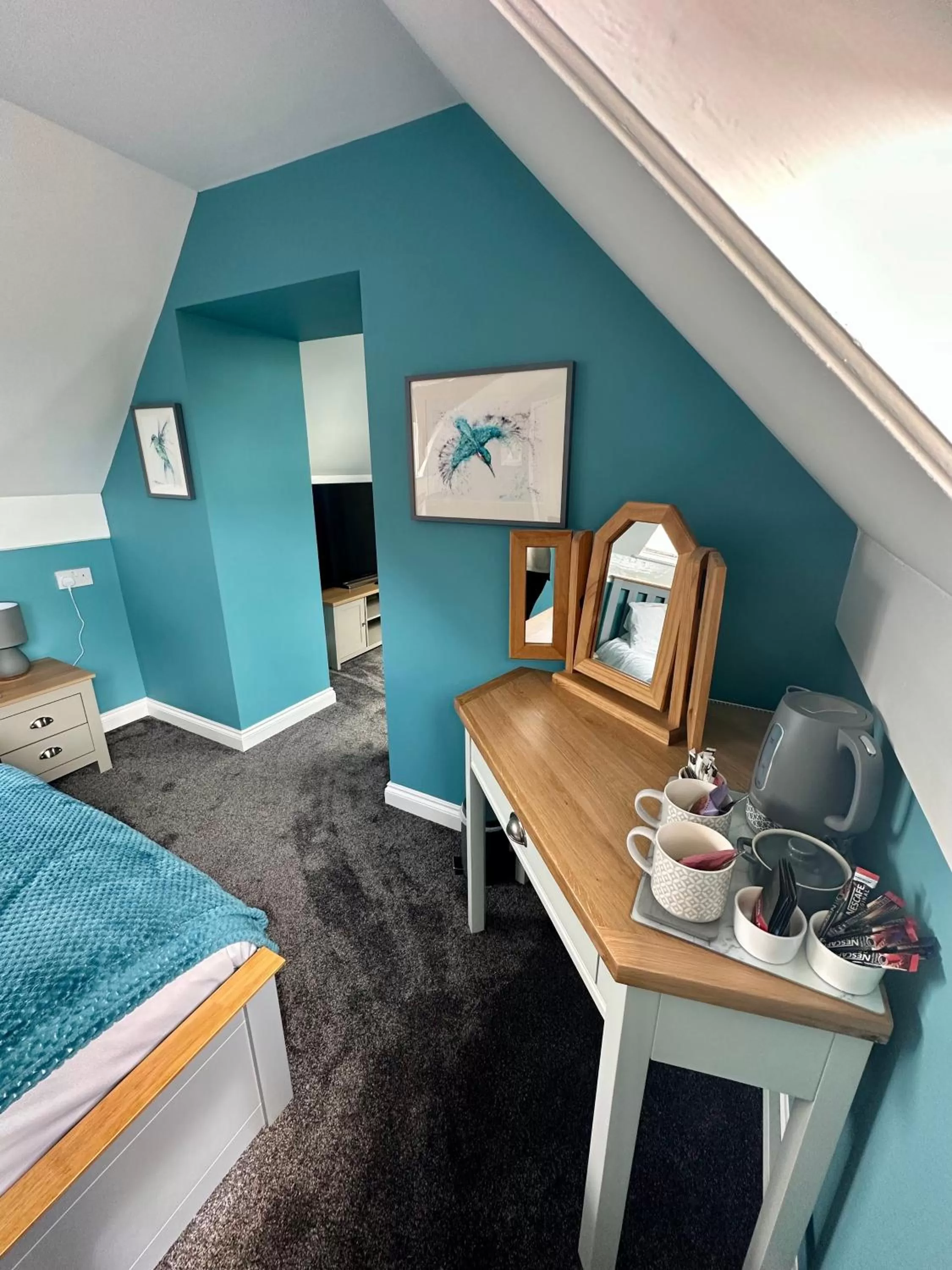 Bedroom, Bed in The Fylingdales Inn