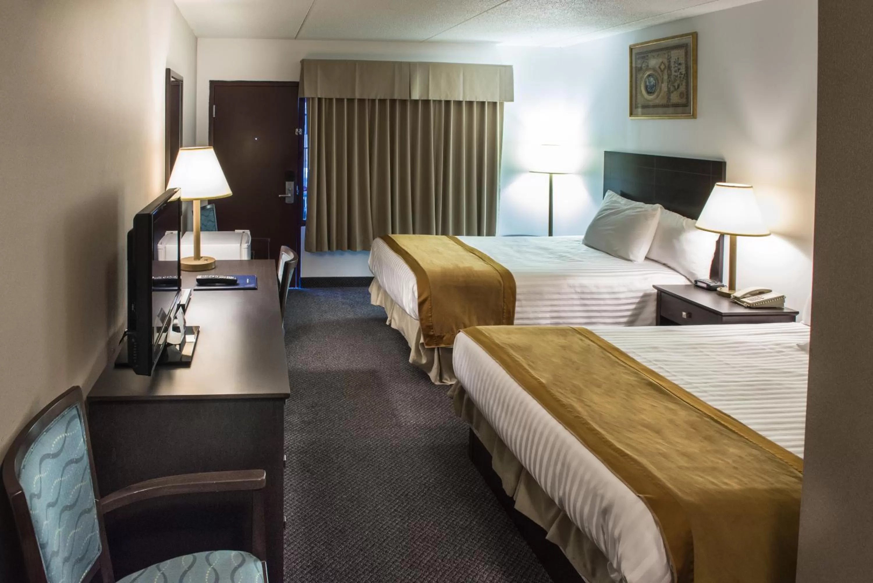 Bedroom in Howard Johnson by Wyndham Portage La Prairie