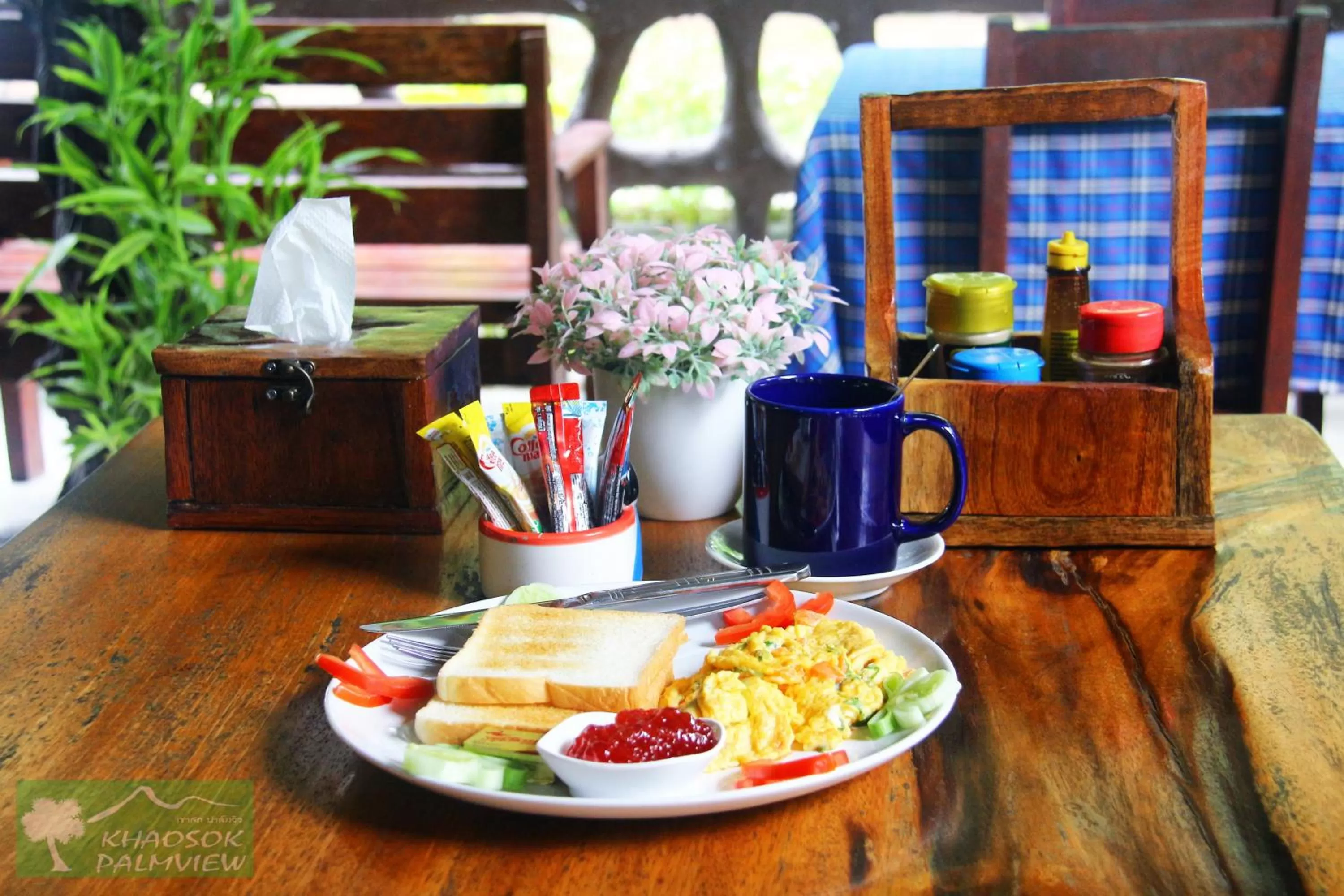 Coffee/tea facilities in Khao Sok Palmview Resort